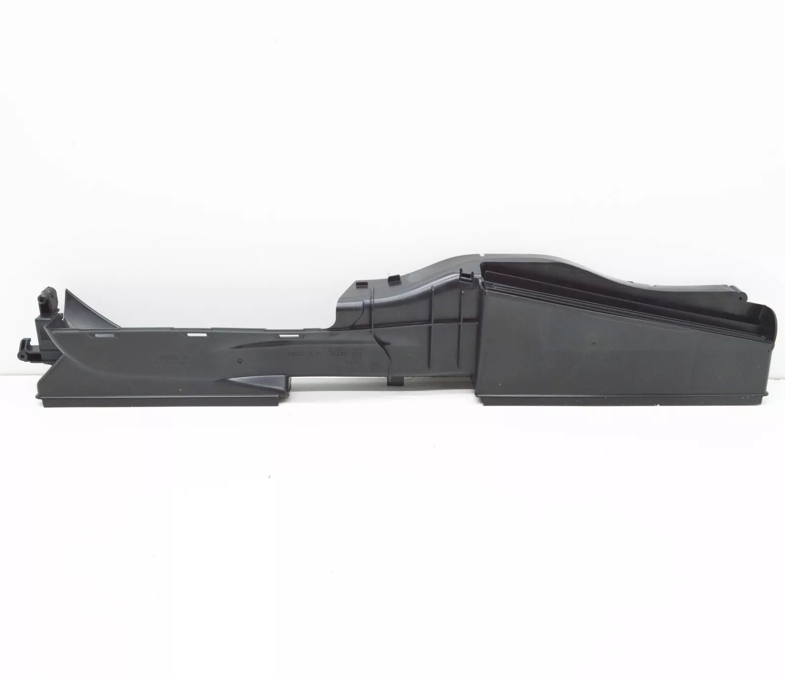 NEW VOLKSWAGEN TIGUAN 5N LOWER AIR GUIDE DUCT 5QM129254