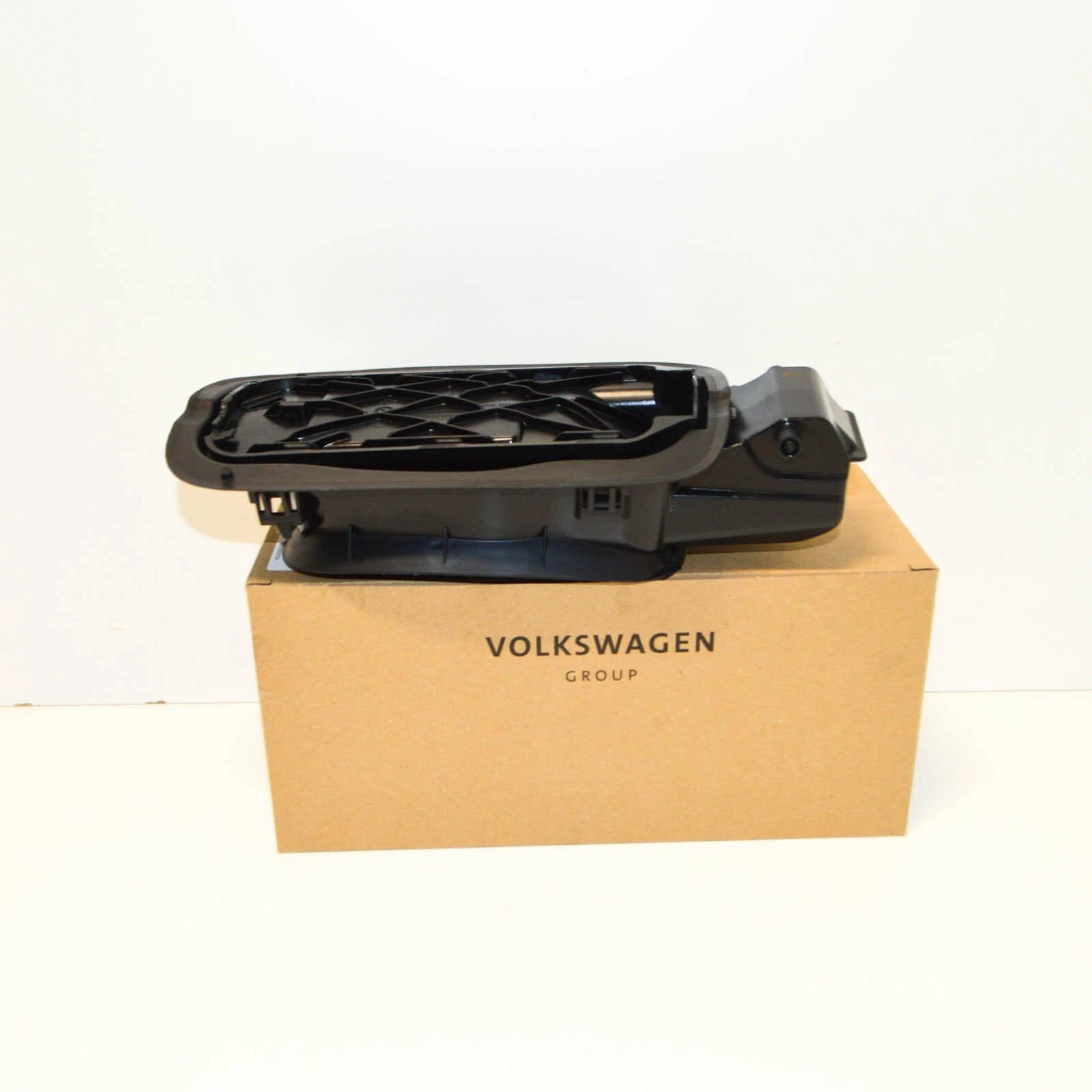 NEW AUDI A4 B9 FUEL FILTER POCKET HOUSING 8W0809906