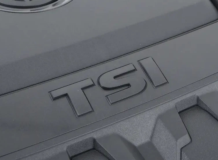 NEW VW BEETLE 5C ENGINE COVER 06K103925CM ORIGINAL