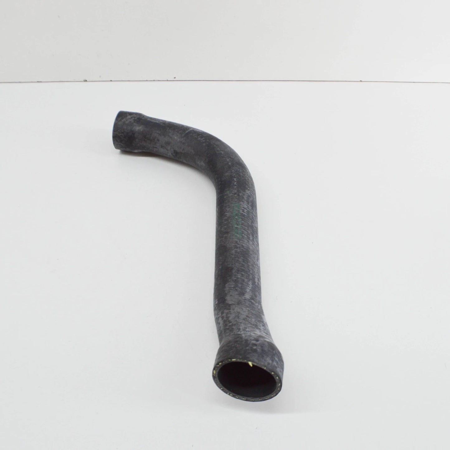 NEW BMW 8 E31 WATER COOLANT PIPE HOSE 11531741402 ORIGINAL