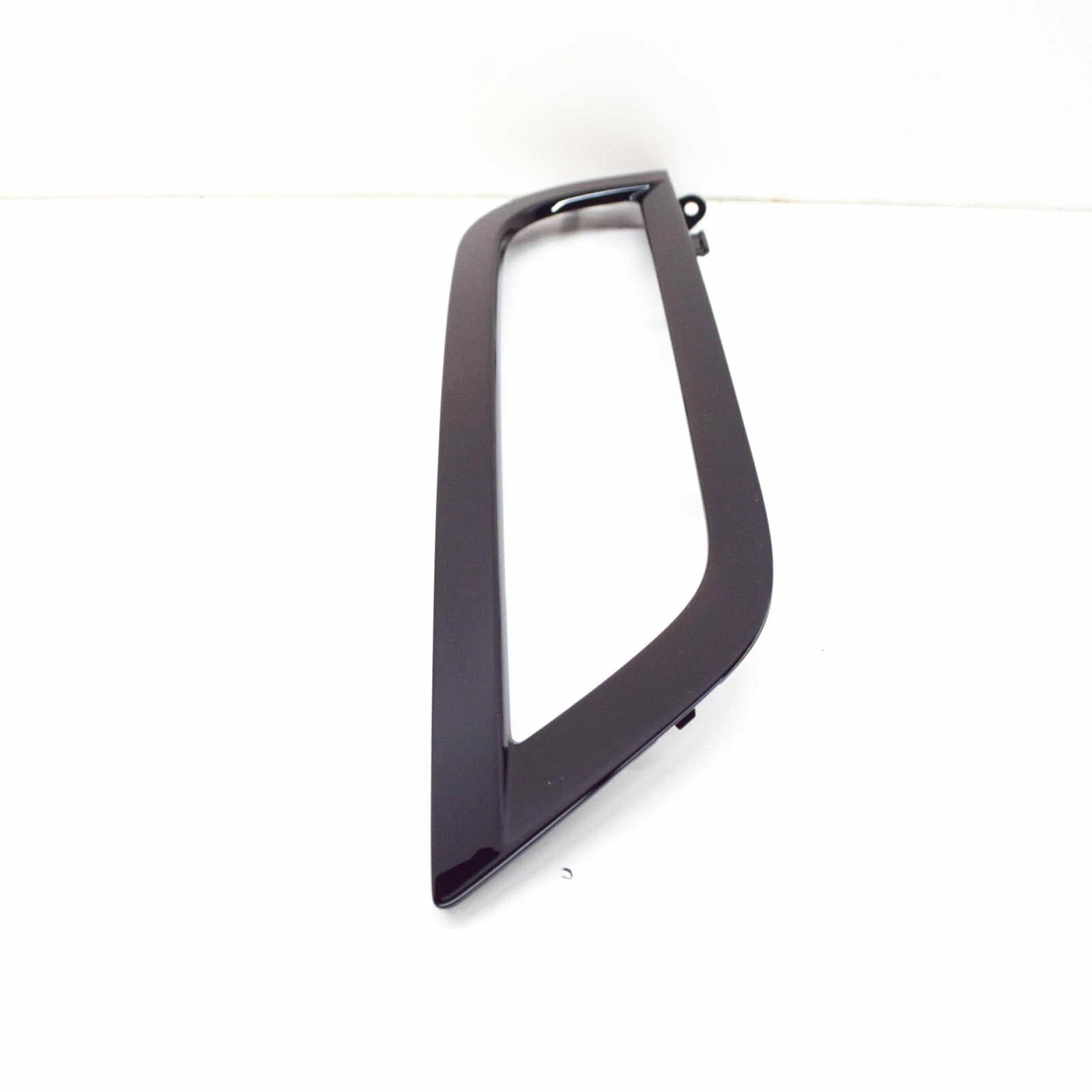 NEW VOLKSWAGEN PASSAT B7 R-LINE FRONT BUMPER LEFT TRIM 3AA853211B041