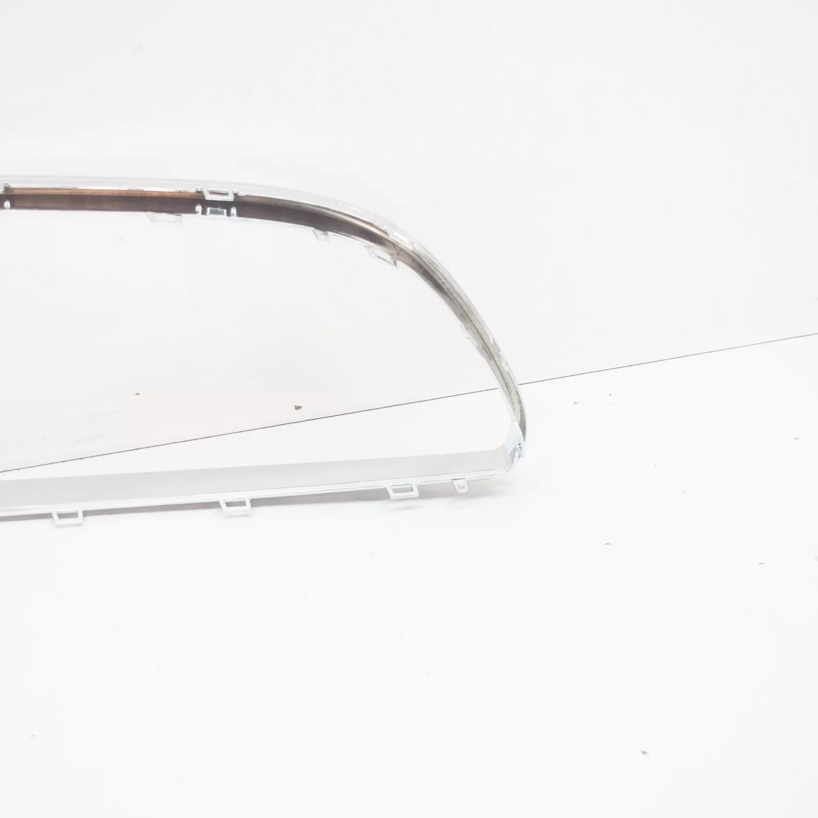 NEW MERCEDES-BENZ CLS C218 RADIATOR GRILLE SURROUND TRIM A2188850000 ORIGINAL