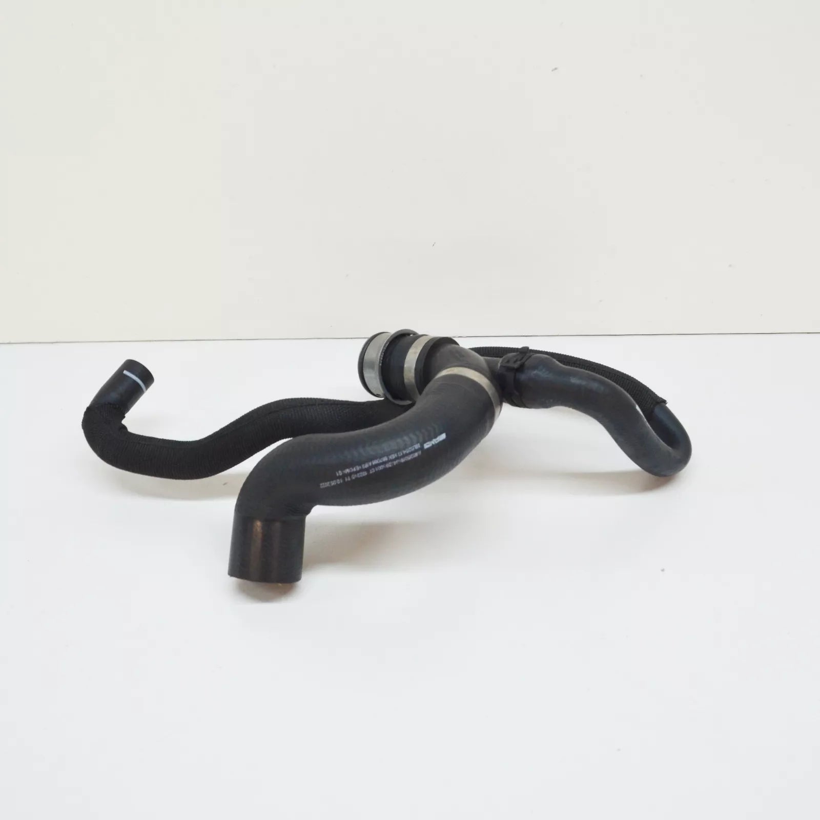 NEW MERCEDES-BENZ G W463 AMG COOLANT UPPER HOSE A4635019184