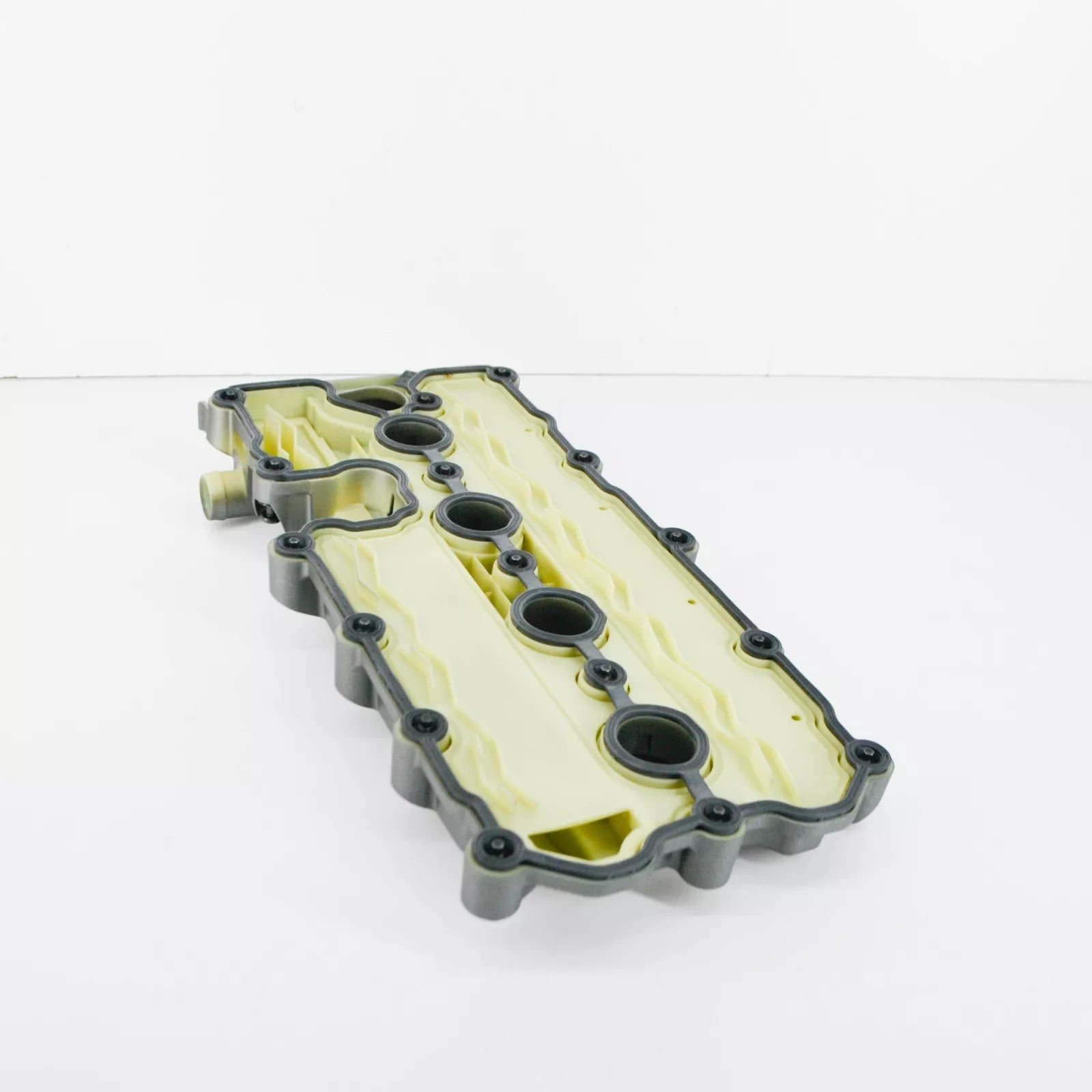 NEW AUDI R8 42 RIGHT SIDE CYLINDER HEAD COVER 079103472AH ORIGINAL