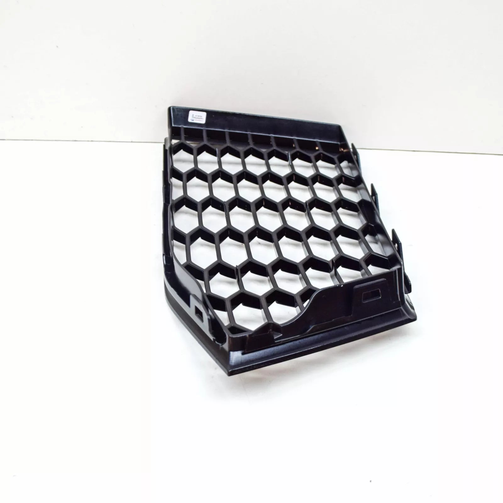 NEW AUDI TT RS 8S FRONT BUMPER LEFT SIDE AIR VENT GRILLE 8S0807681FT94