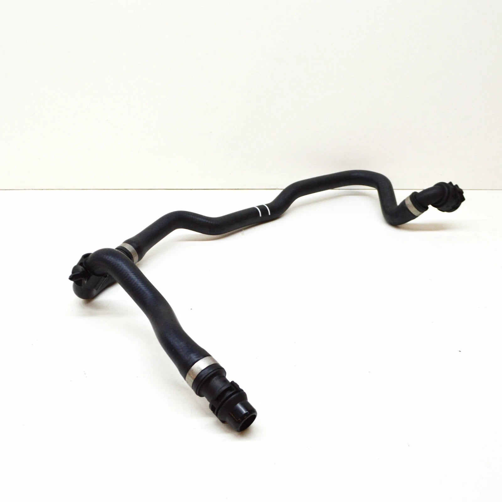 NEW BMW 1 F21 ENGINE COOLANT RADIATOR HOSE 17128662837 ORIGINAL