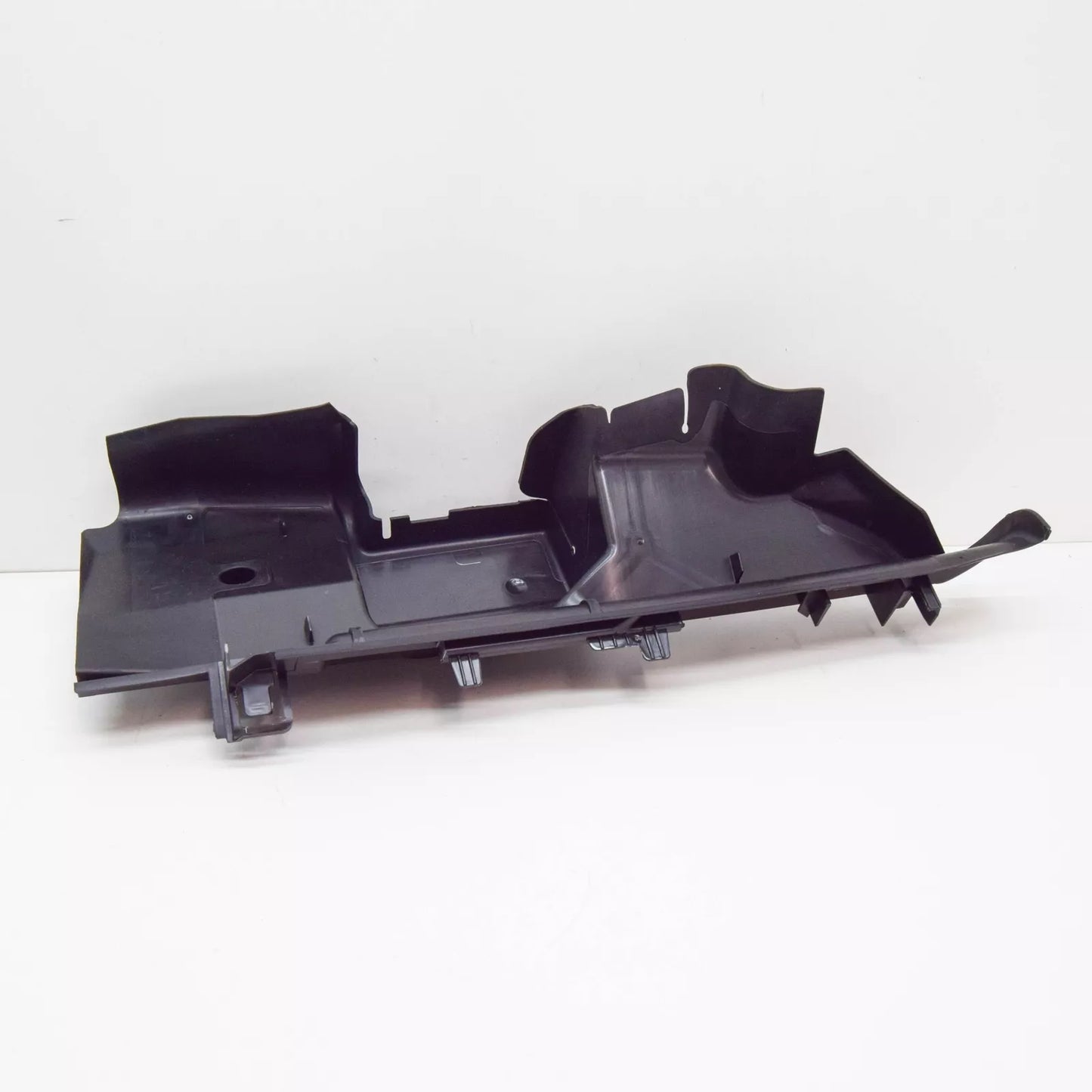 NEW MB SPRINTER W907 W910 LEFT RADIATOR AIR DEFLECTOR A9075050300 ORIGINAL