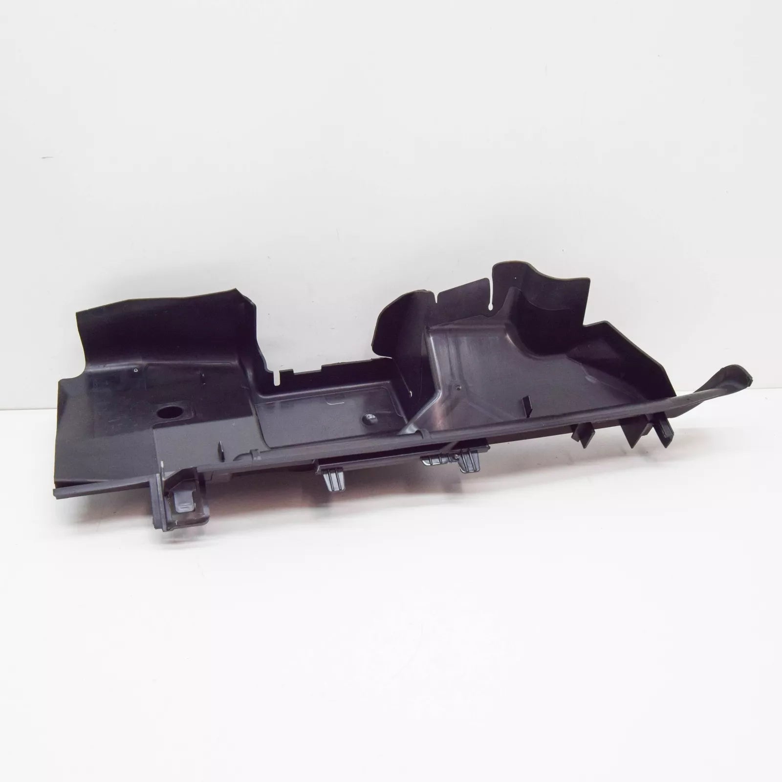 NEW MB SPRINTER W907 W910 LEFT RADIATOR AIR DEFLECTOR A9075050300 ORIGINAL