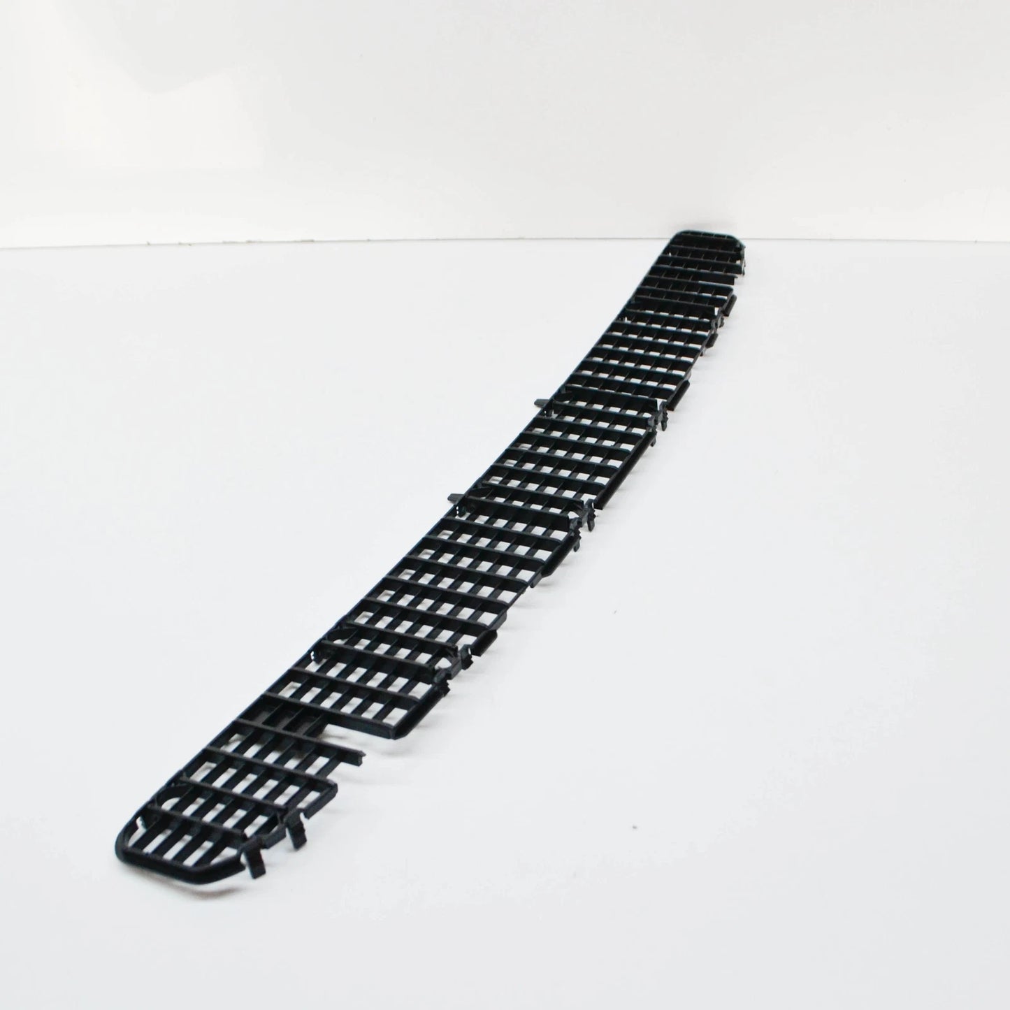 NEW BMW 3 COUPE E46 HOOD AIR VENT GRILLE 51138220766 8220766 ORIGINAL