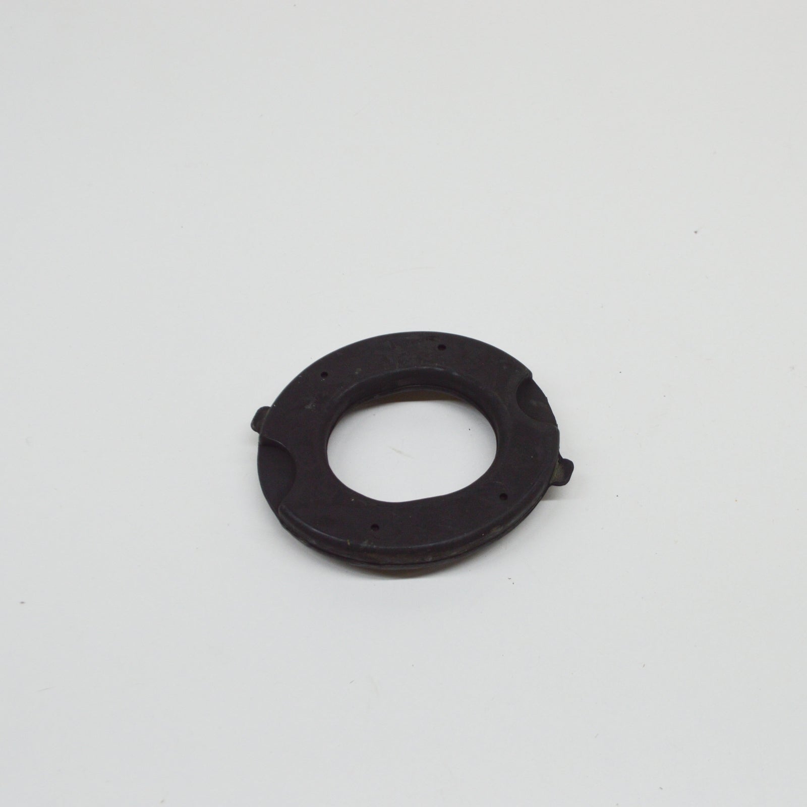 NEW MB C W203 LEFT FRONT SUSPENSION STRUT RUBBER BUFFER A2033220344 ORIGINAL