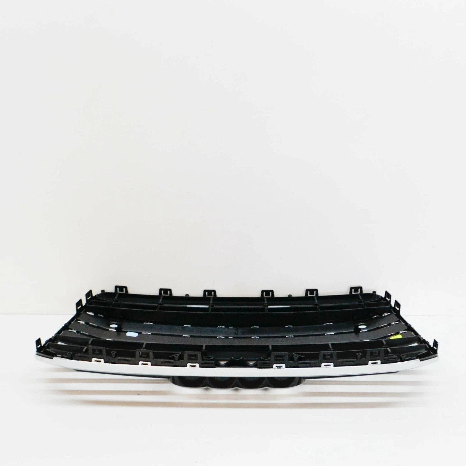 NEW AUDI A6 C7 FRONT BUMPER RADIATOR GRILLE 4G0853651AG T94