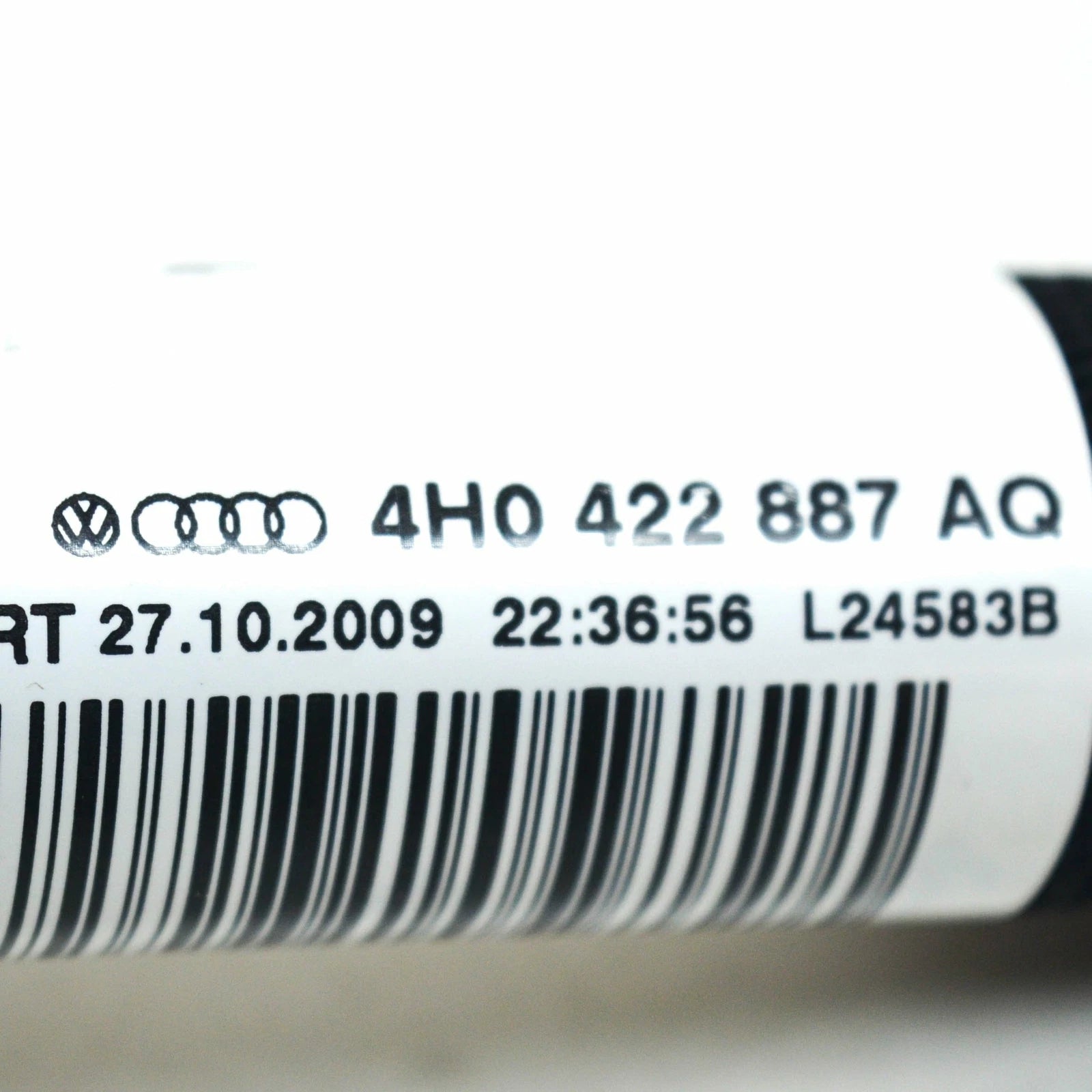 NEW AUDI A8 4H FRONT AXLE CENTER INTAKE HOSE 4H0422887AQ