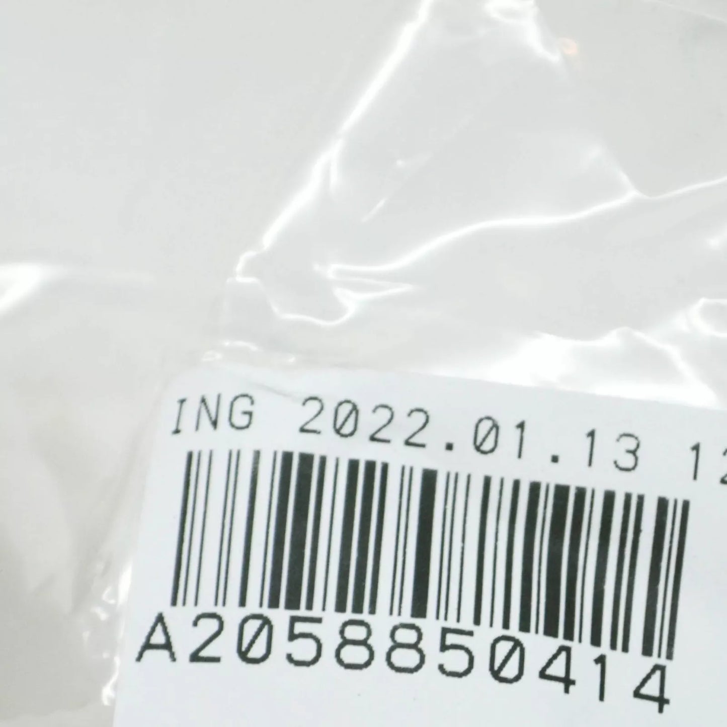 NEW MERCEDES-BENZ C W205 REAR BUMPER RIGHT BRACKET A2058850414