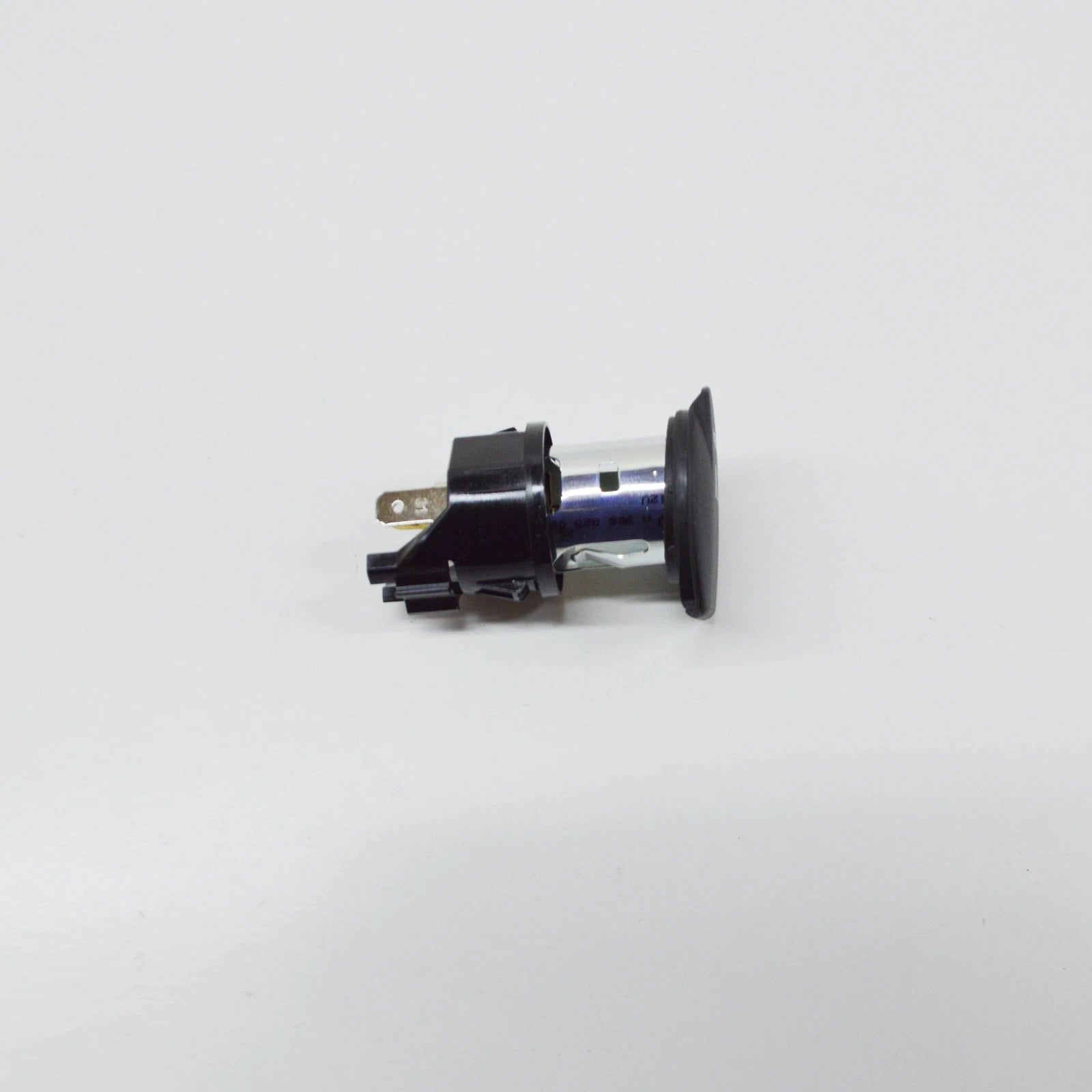 NEW VW CRAFTER 12 V SOCKET 2E0945505A ORIGINAL