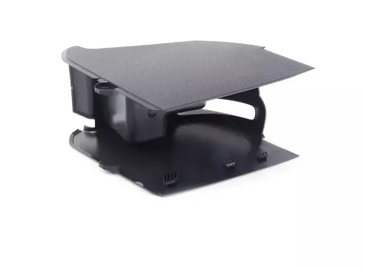 NEW VOLKSWAGEN JETTA A5 REAR CENTER CONSOLE 1K0863323R82V ORIGINAL