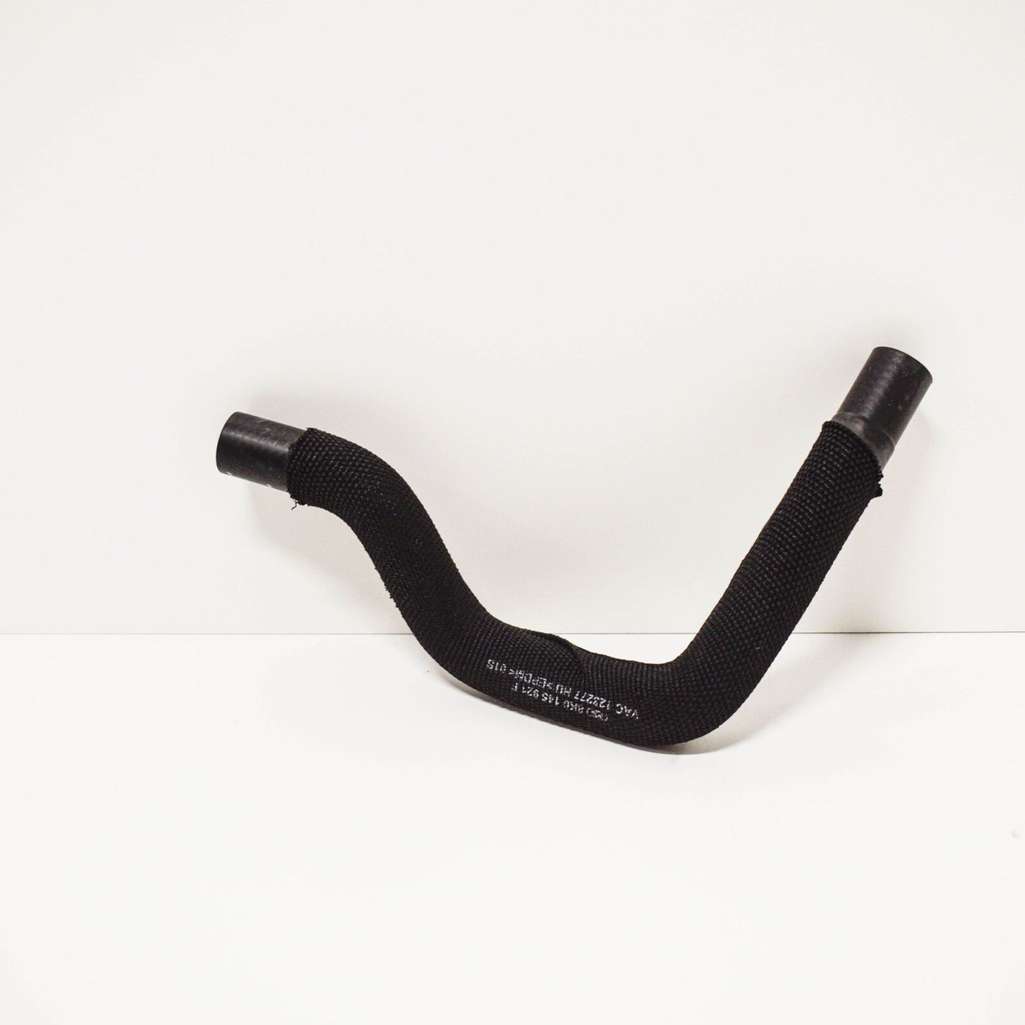 NEW AUDI A4 8K WATER COOLANT HOSE PIPE 8K0145921F ORIGINAL