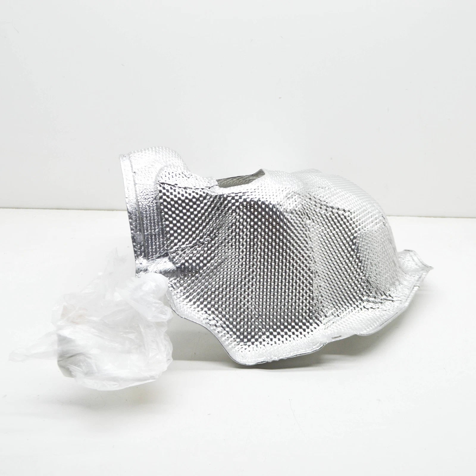 NEW BMW 5 G30 REAR SILENCER LEFT HEAT PROTECTION 51487340823 ORIGINAL