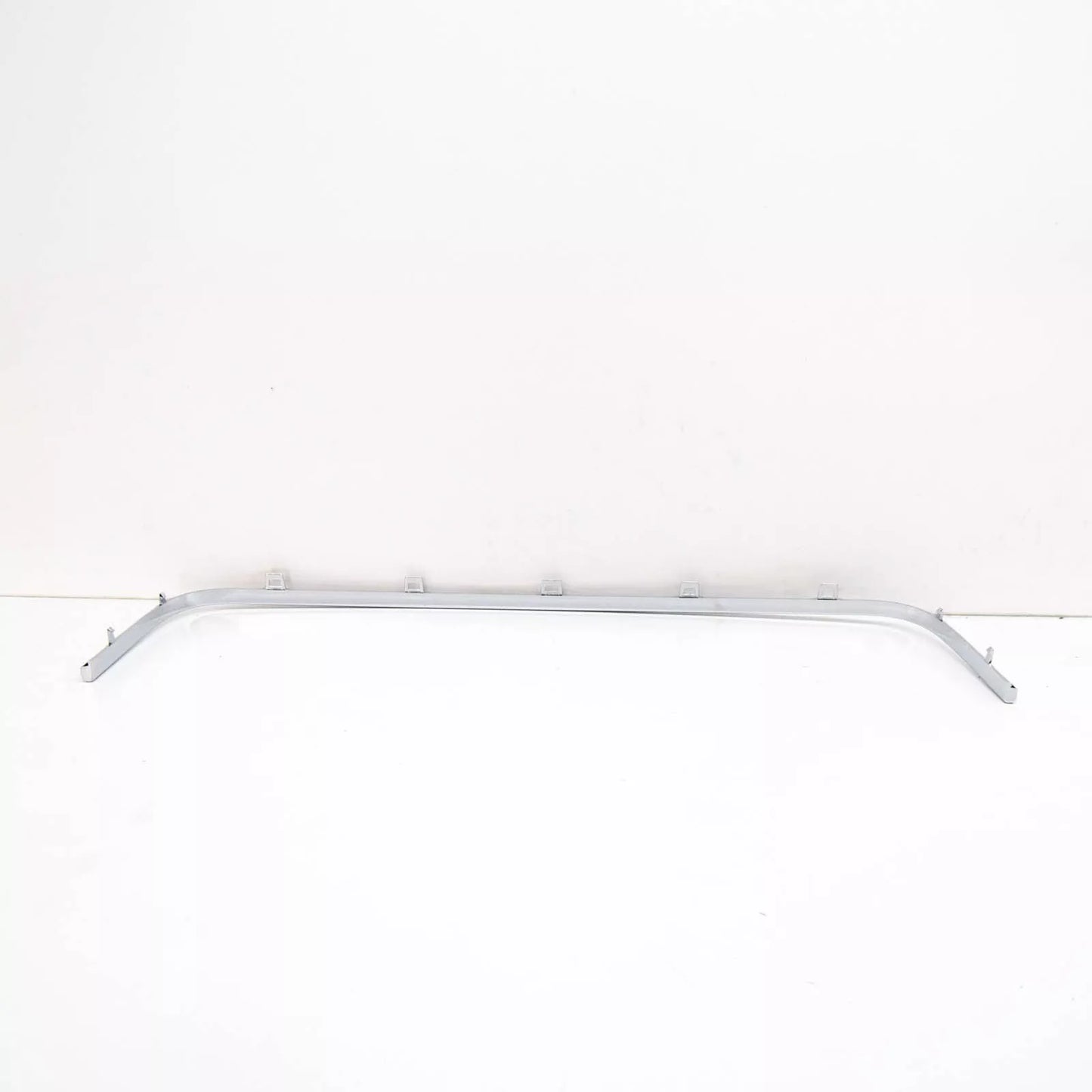 NEW VOLKSWAGEN EOS FRONT CENTER GRILLE DECORATIVE FRAME 1Q08531012ZZ ORIGINAL