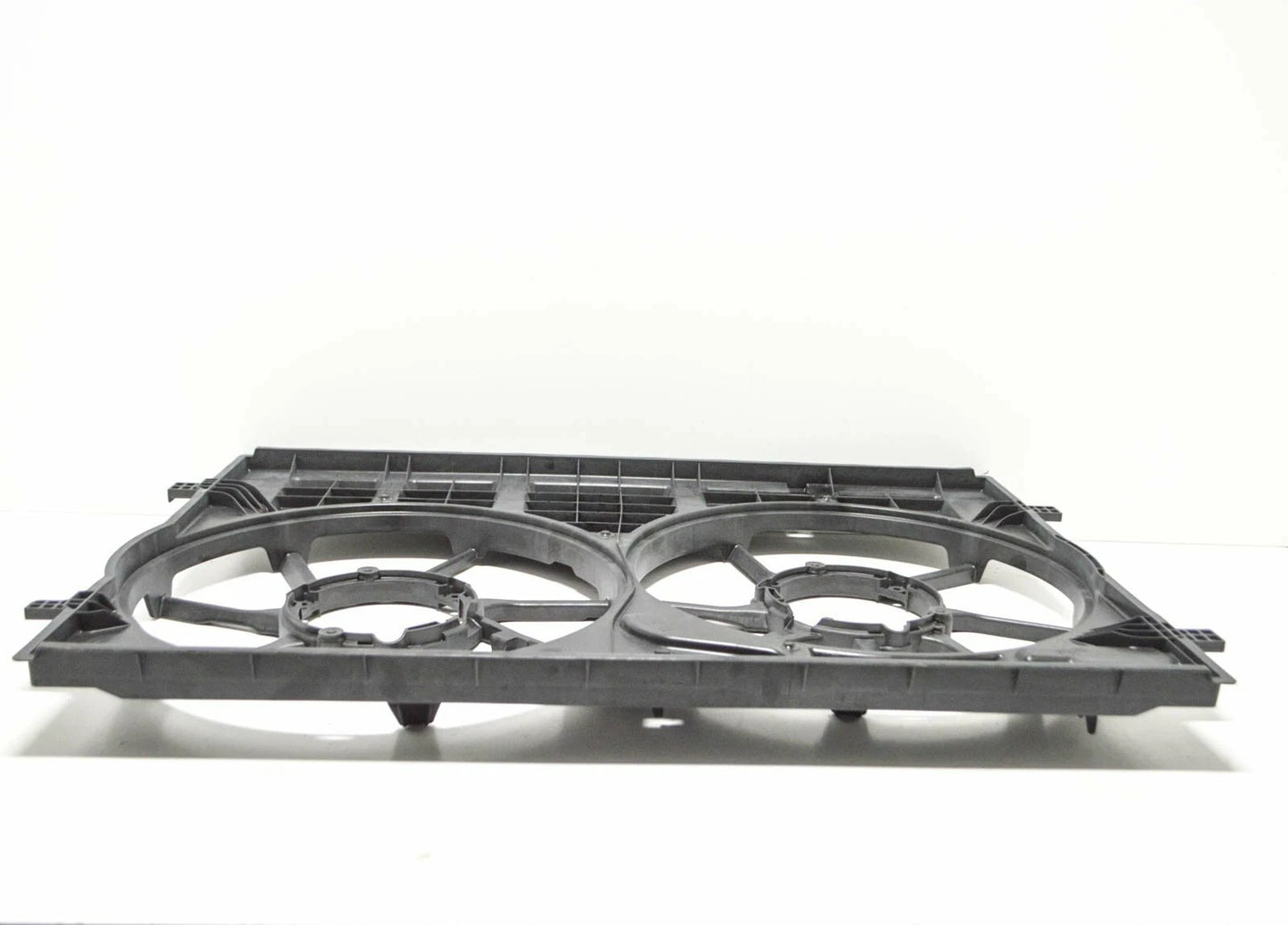 NEW VOLKSWAGEN ATLAS ENGINE COOLING FAN SHROUD 3QF121207