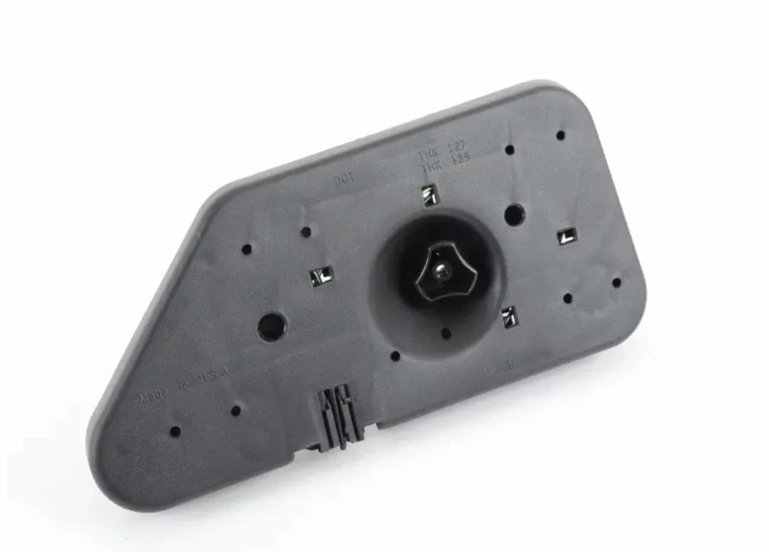 NEW BMW Z3 COUPE E36 REAR RIGHT LIGHT BULB SOCKET 63218389862 8389862 ORIGINAL