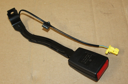 new volkswagen passat b6 front left seat buckle 3c0857755pqvz original
