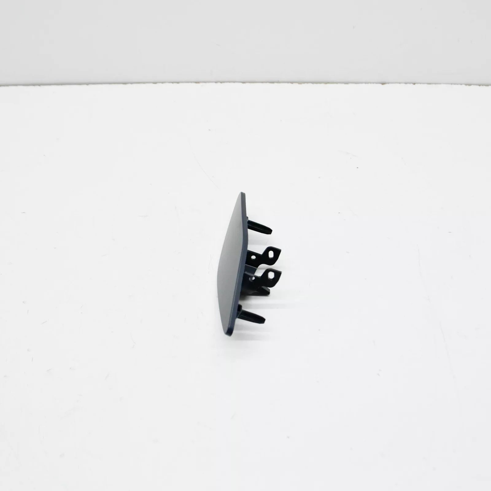 NEW AUDI Q3 F3 FRONT RIGHT SIDE HEADLAMP WASHER COVER CAP 83A955276AGRU ORIGINAL