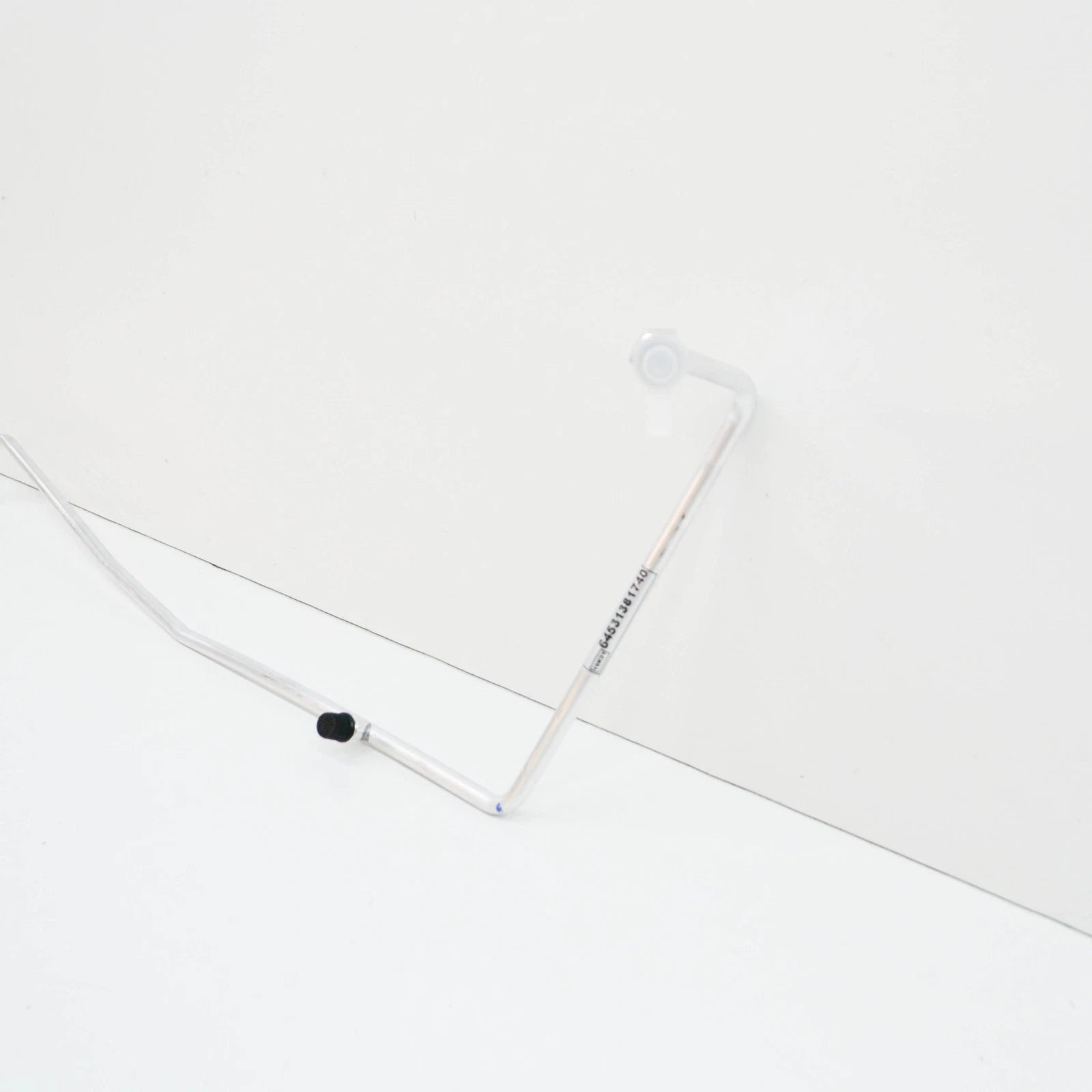 NEW BMW 3 E30 AC DRYER EVAPORATOR HOSE LINE 64531381740 ORIGINAL