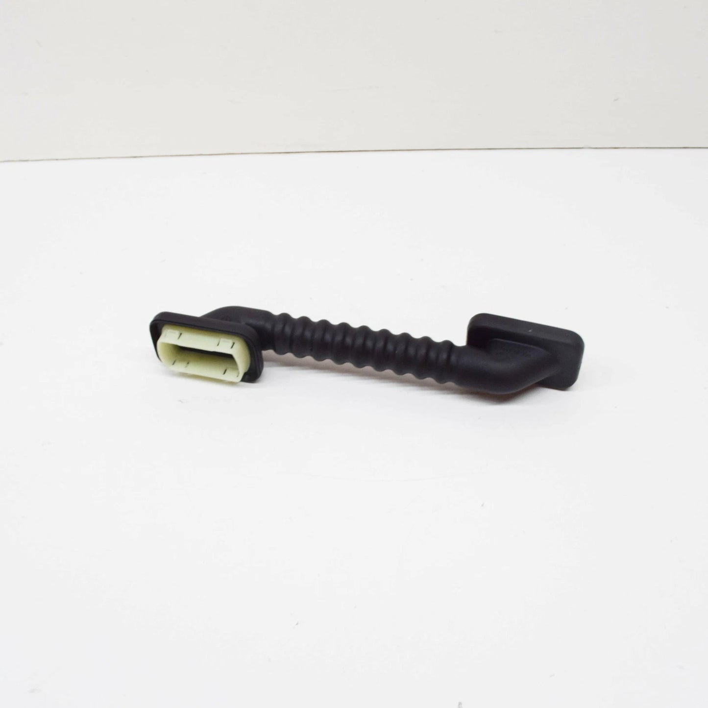 NEW VOLKSWAGEN SCIROCCO MK3 TAILGATE CABLE SET GROMMET 1K9971829D ORIGINAL