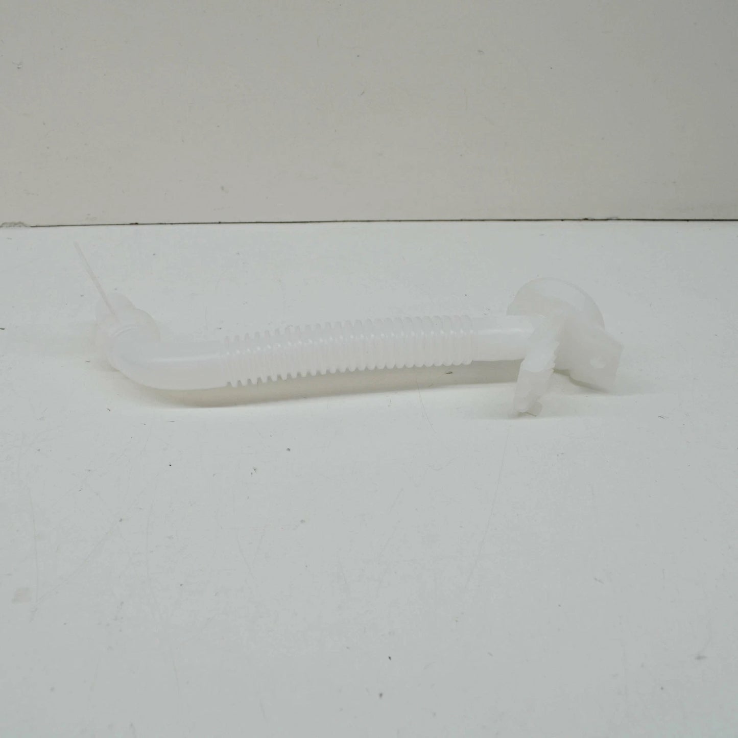 NEW VW POLO AW WINDHIELD WASHER RESERVOIR TANK FILLER NECK 2G0955463C ORIGINAL