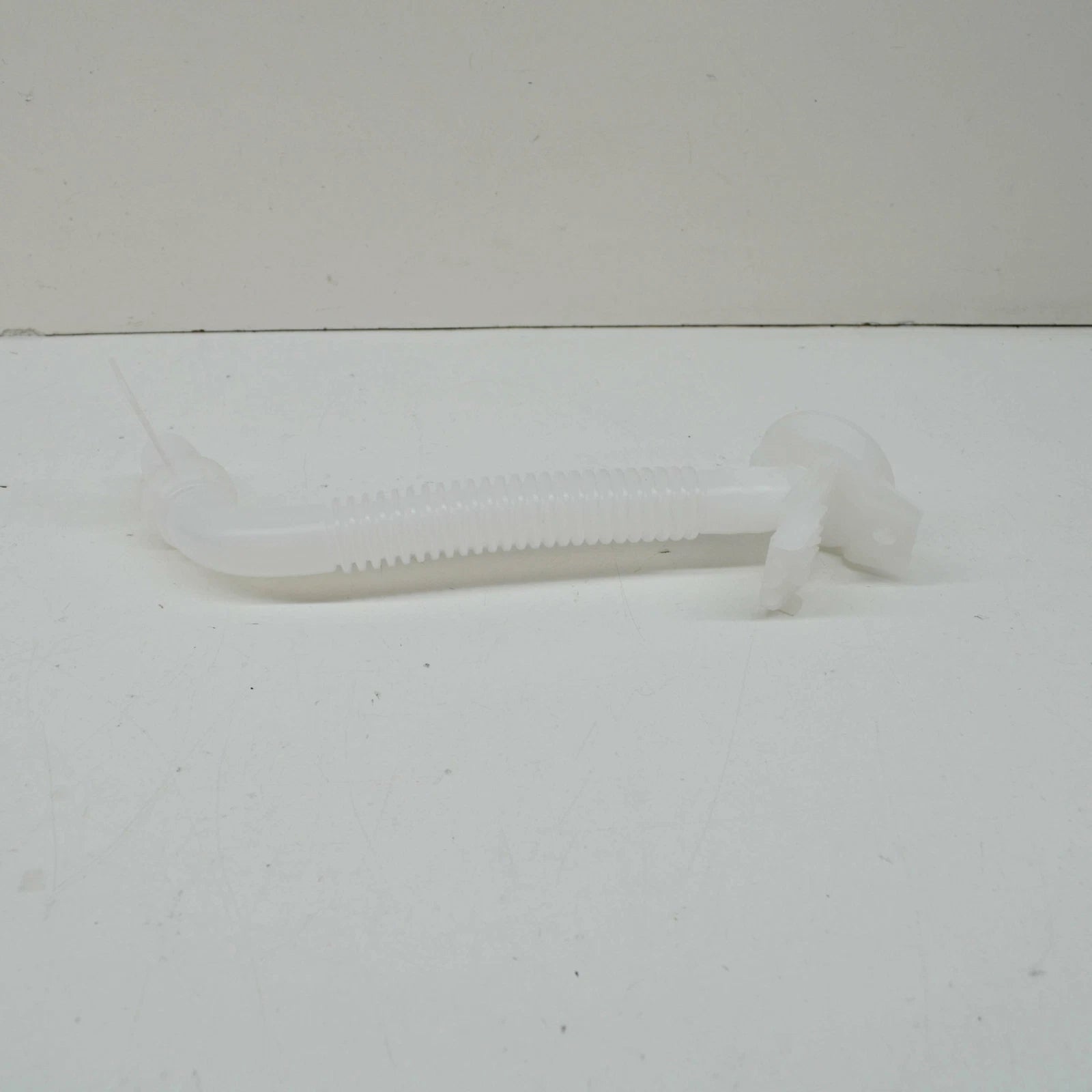 NEW VW POLO AW WINDHIELD WASHER RESERVOIR TANK FILLER NECK 2G0955463C ORIGINAL