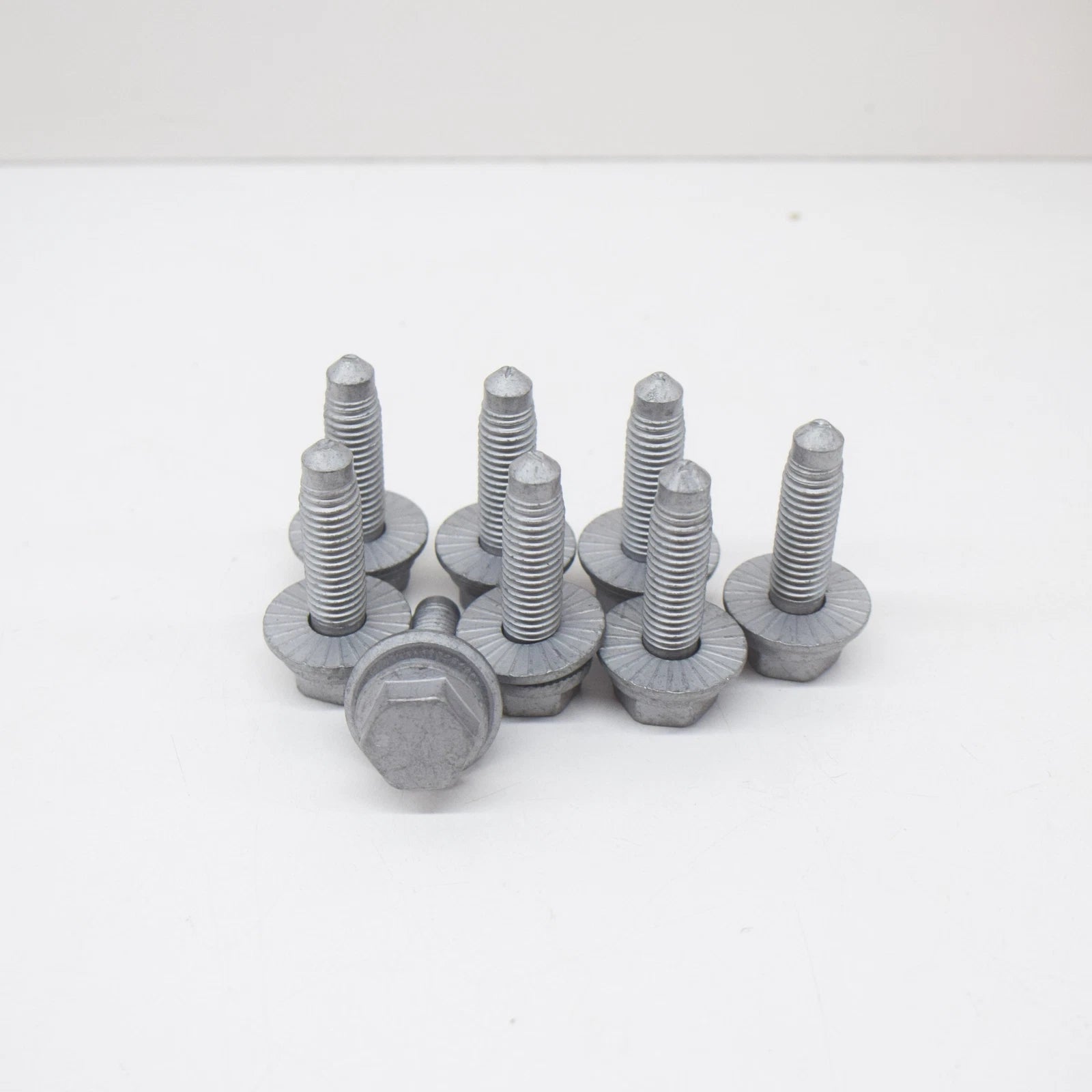 NEW AUDI A3 8V FRONT BUMPER BUMPER COVER HARDWARE KIT 8V0098623A ORIGINAL