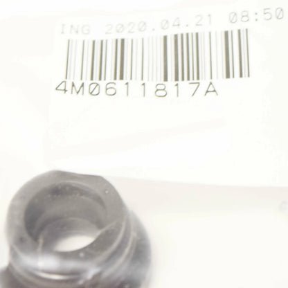 NEW AUDI A4 8E B6 BRAKE RESERVOIR GROMMET 4M0611817A ORIGINAL