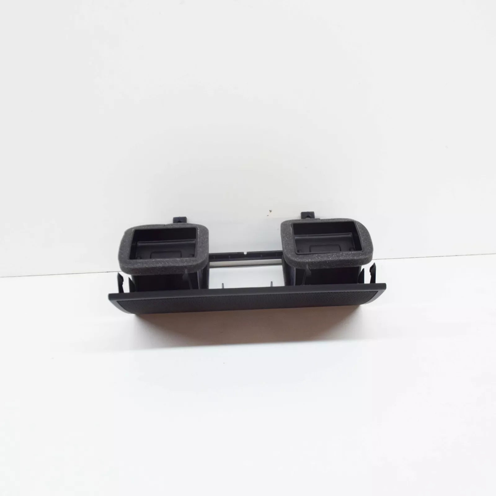 NEW MB G W463 INSTRUMENT PANEL TOP SPEAKER GRILLE COVER LHD A4636807508