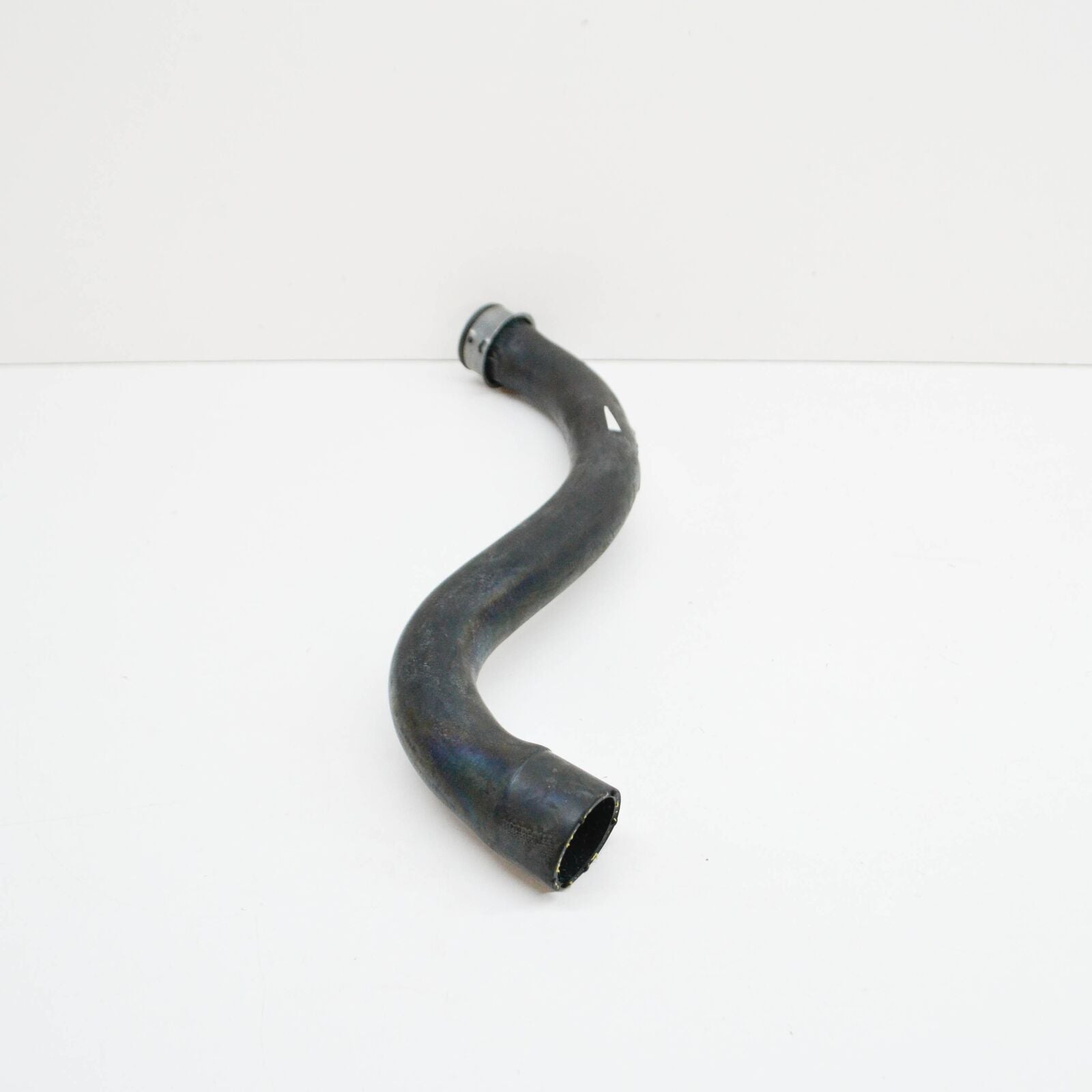 NEW MERCEDES-BENZ C W204 LEFT SIDE RADIATOR HOSE A2045010582 ORIGINAL