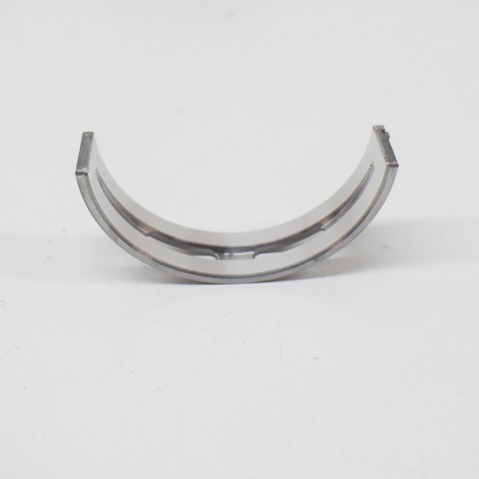 NEW AUDI A3 8P CRANKSHAFT UPPER YELLOW BEARING SHELL 06H105561JGLB ORIGINAL