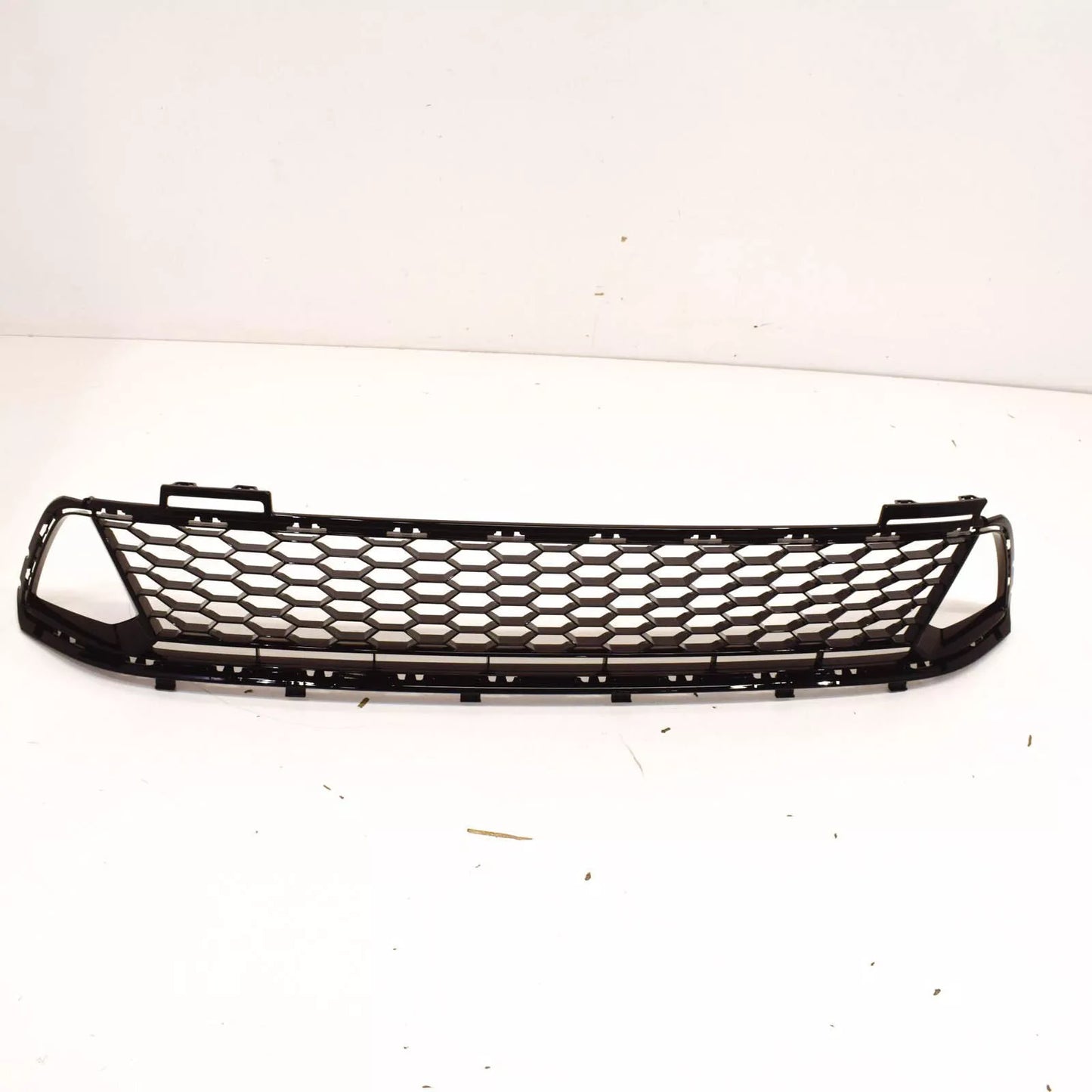 NEW VW GOLF MK7 FRONT BUMPER LOWER GRILLE 5G0853677AA041 ORIGINAL