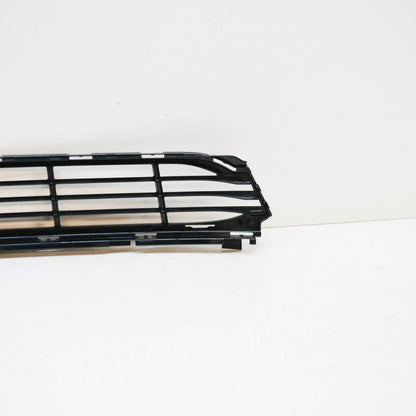 NEW BMW 7 G11 FRONT BUMPER CENTER AIR INTAKE GRILLE 51117486832 ORIGINAL