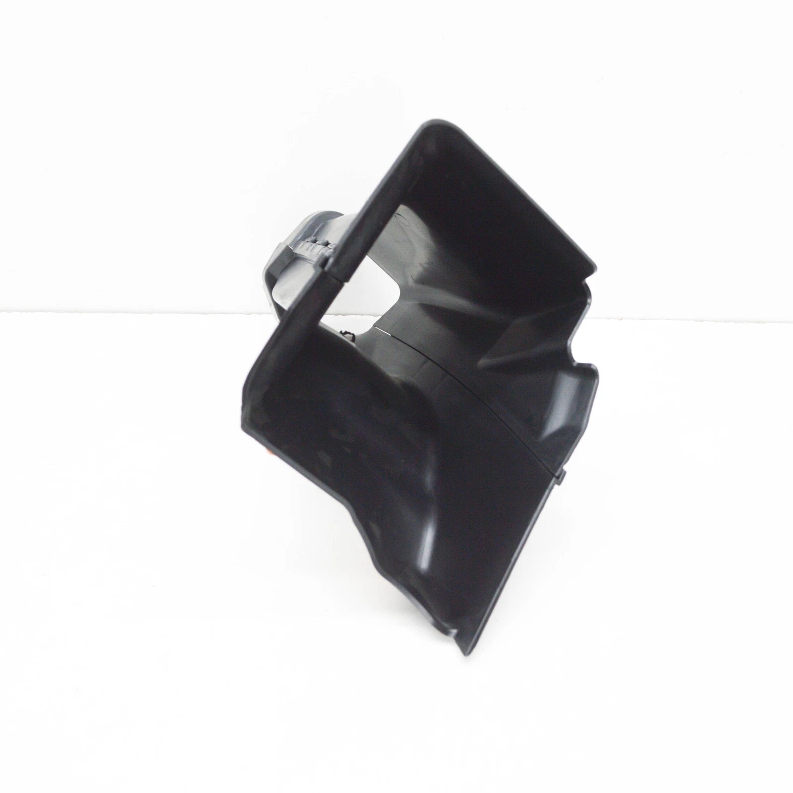 NEW BMW 4 COUPE G22 FRONT LEFT BRAKE AIR DUCT TUBE 51745A32061 ORIGINAL