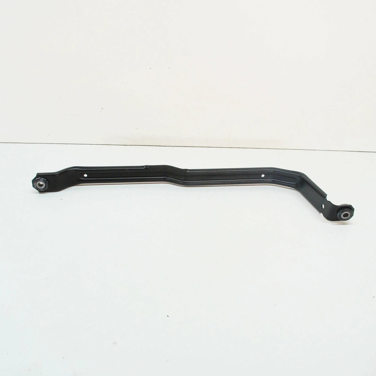 NEW BMW 1 F21 FUEL TANK RIGHT TENSION STRAP BRACKET 16117426684 ORIGINAL