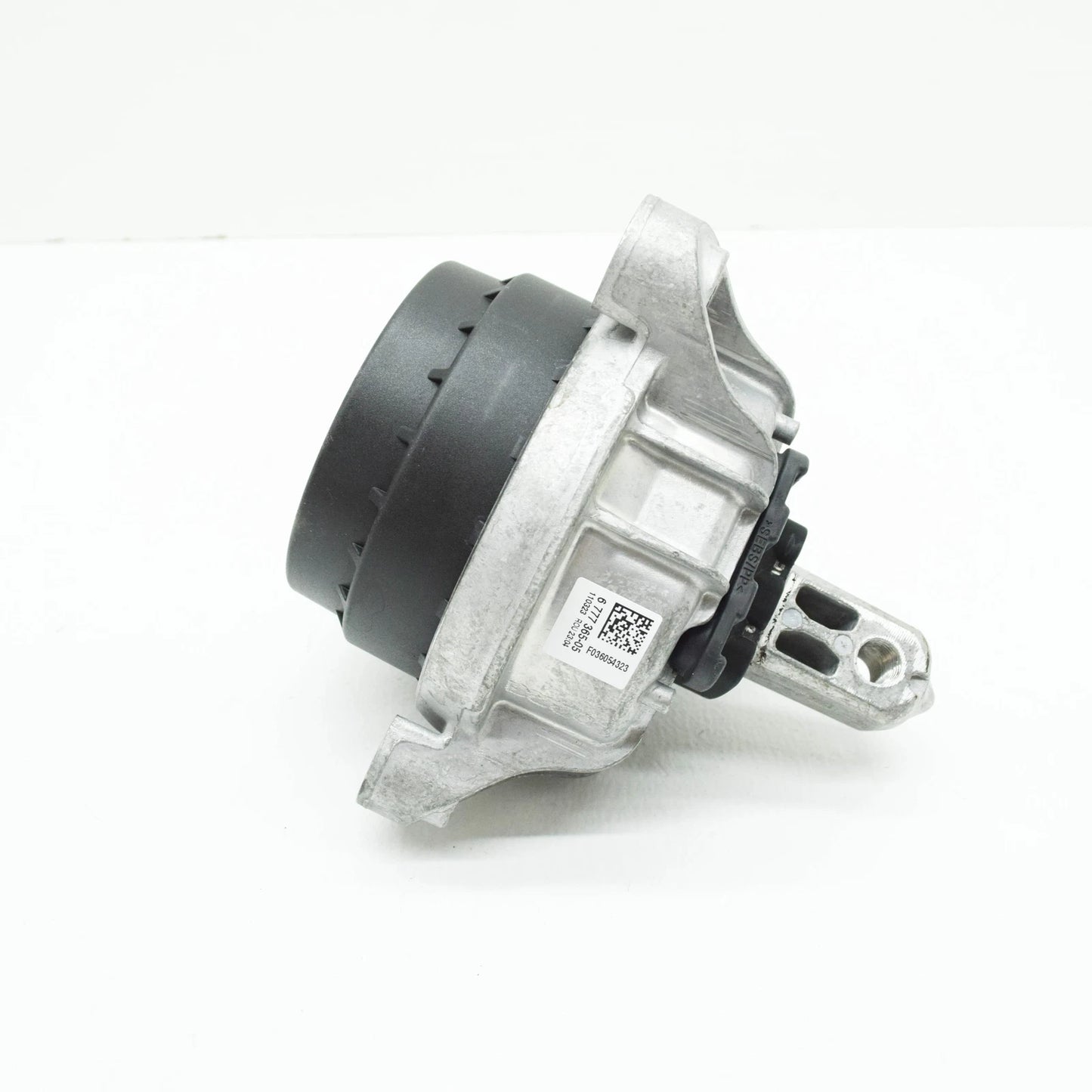 NEW BMW 7 F01 LEFT ENGINE MOUNT 22116777365 6777365 3.0 PETROL 235KW ORIGINAL