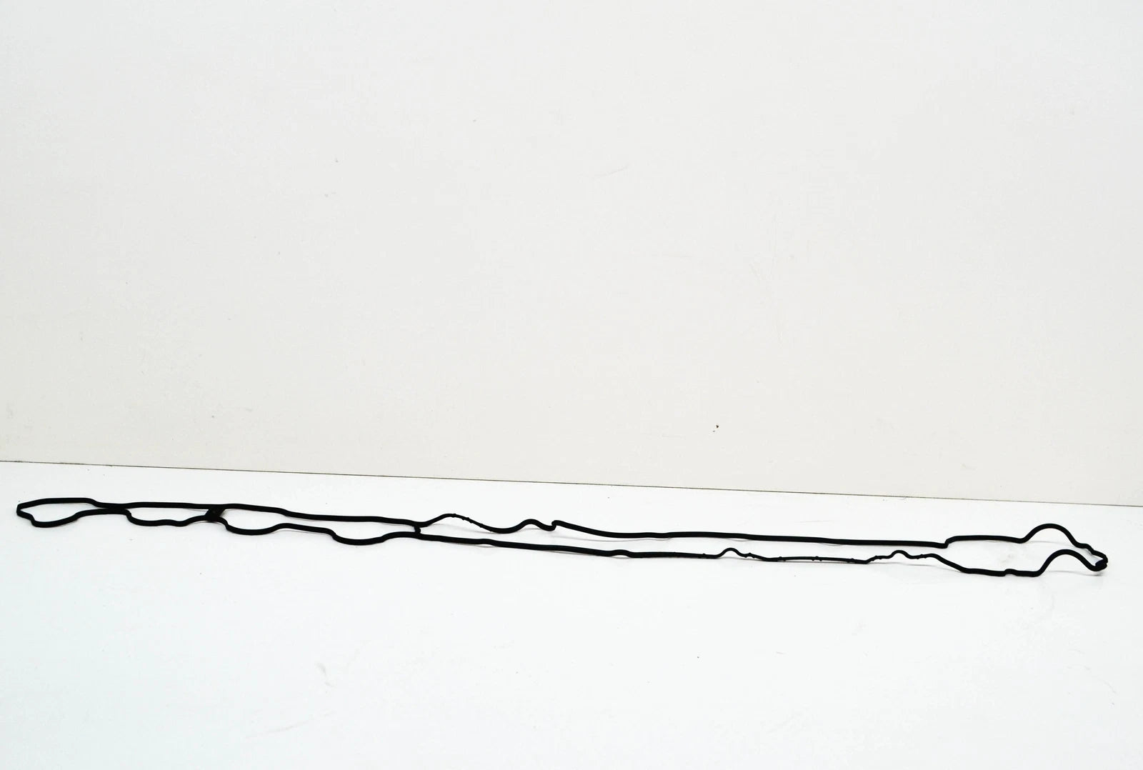 NEW BMW 5 F10 VALVE COVER GASKET 11127566288 ORIGINAL