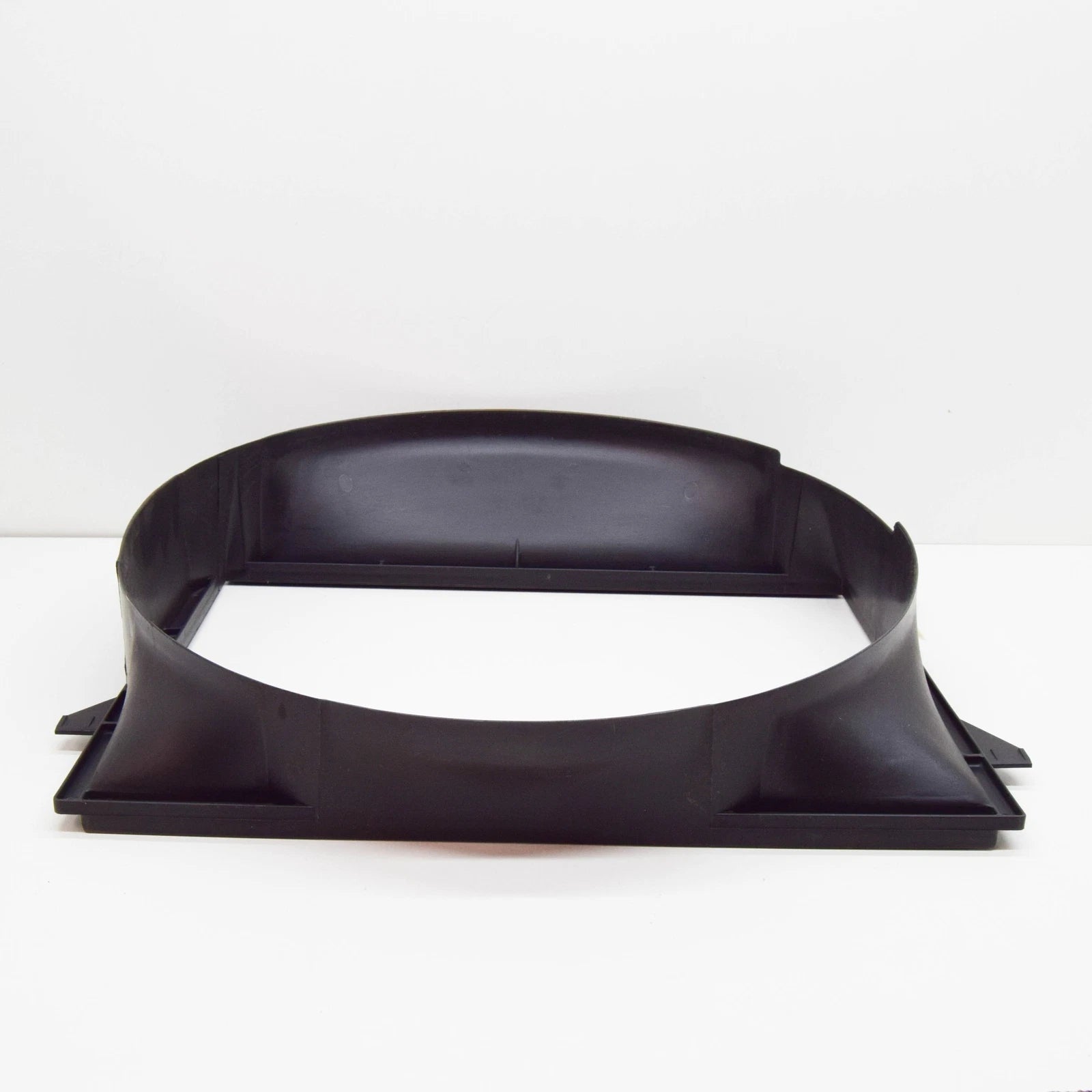 NEW BMW 5 E28 RADIATOR FAN SHROUD 17111178112 1178112 ORIGINAL