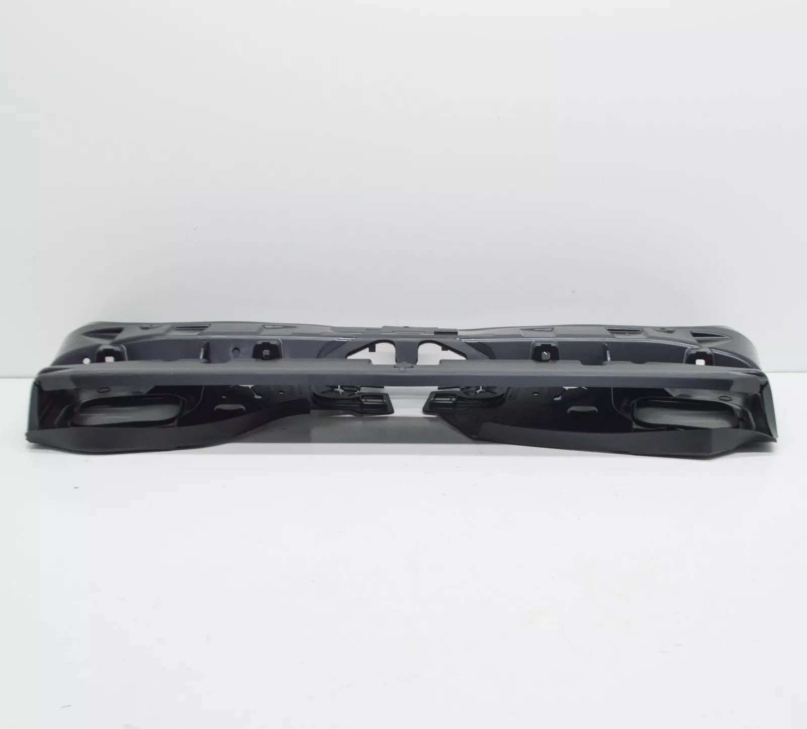 NEW BMW X5 G05 TOP RADIATOR AIR DUCT GUIDE 51747421675 ORIGINAL