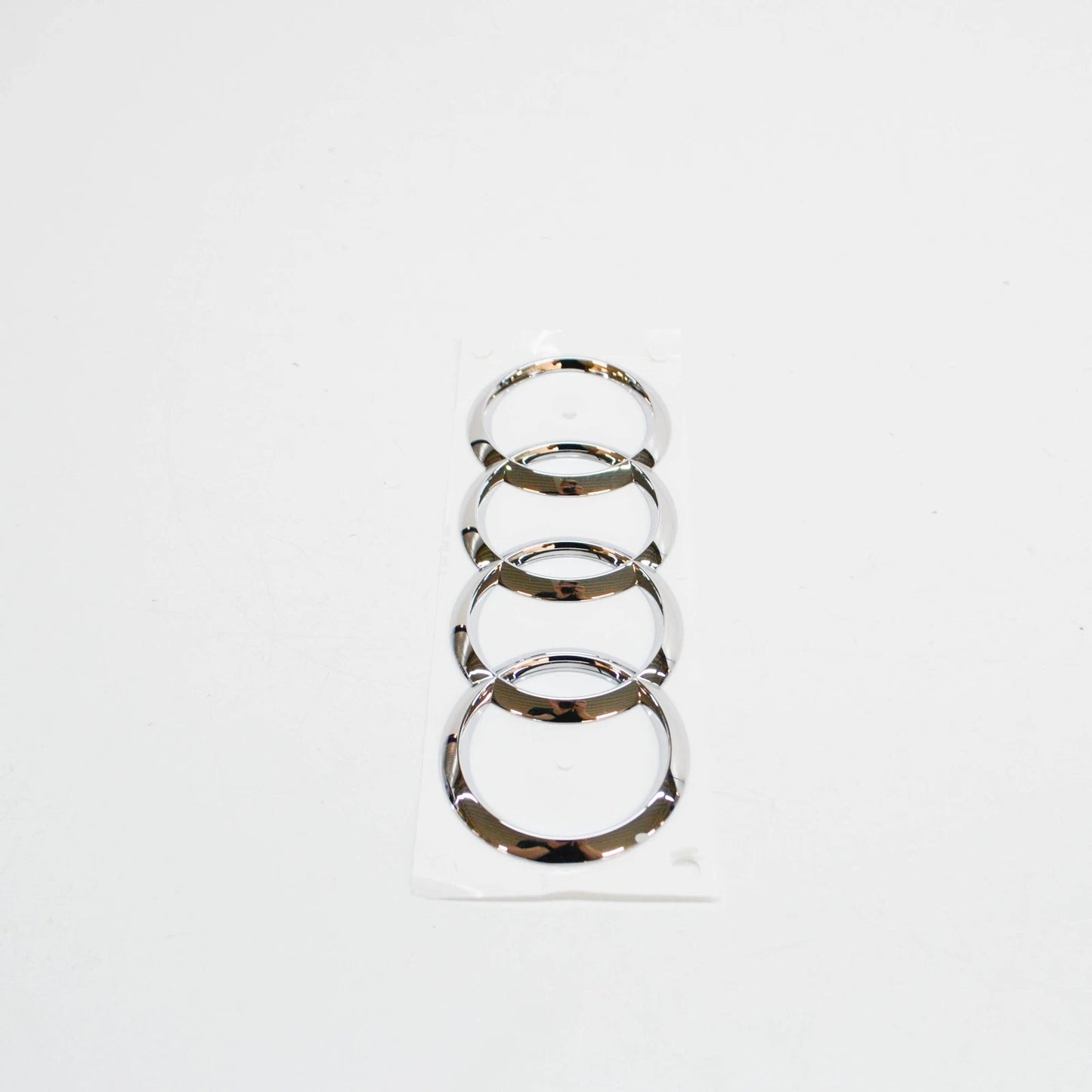 NEW AUDI Q5 8R REAR TRUNK RINGS EMBLEM BADGE 4H0853742A2ZZ ORIGINAL