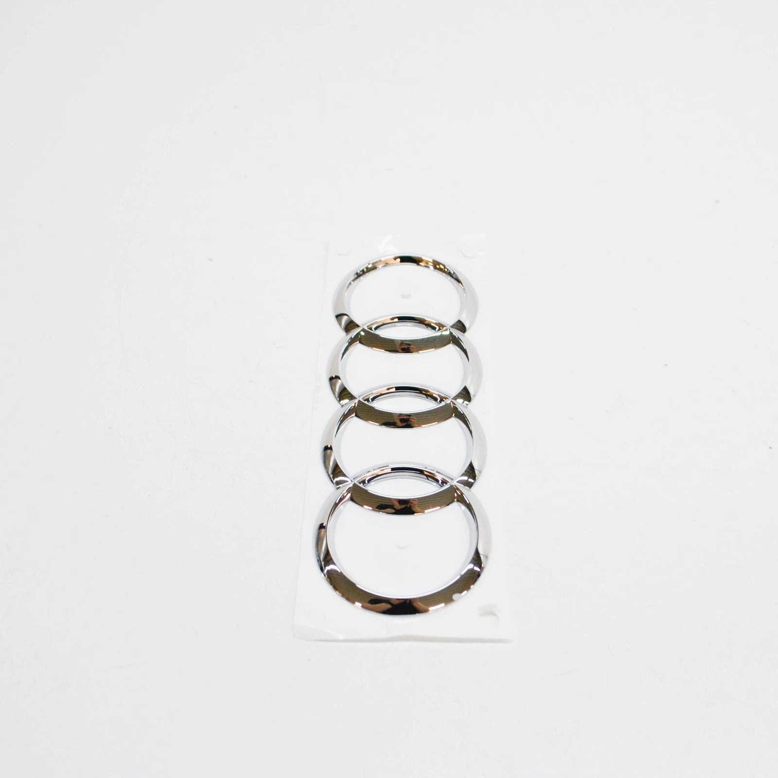 NEW AUDI Q5 8R REAR TRUNK RINGS EMBLEM BADGE 4H0853742A2ZZ ORIGINAL