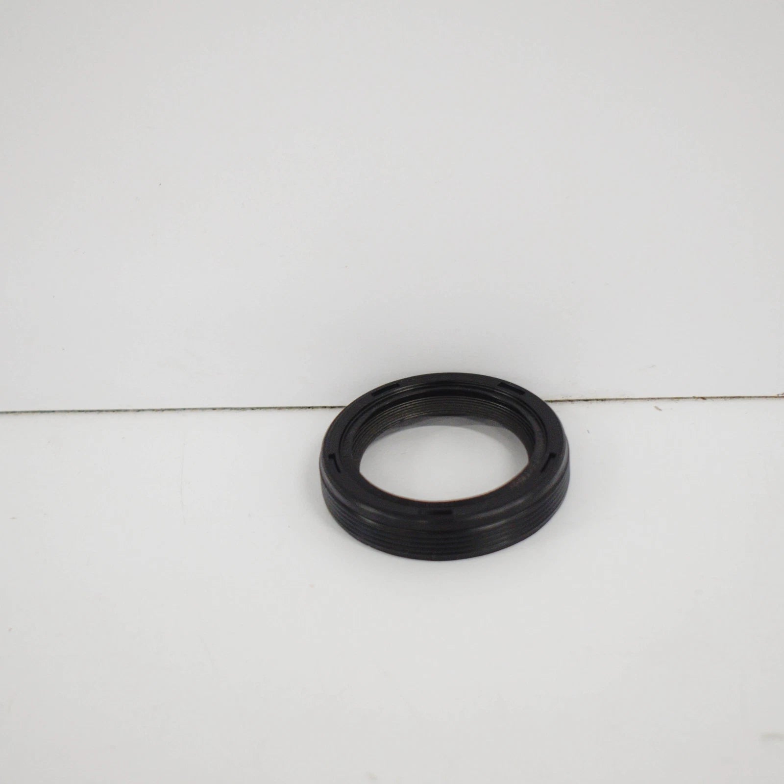 NEW AUDI A1 MK1 ENGINE CRANKSHAFT SEAL 038103085E