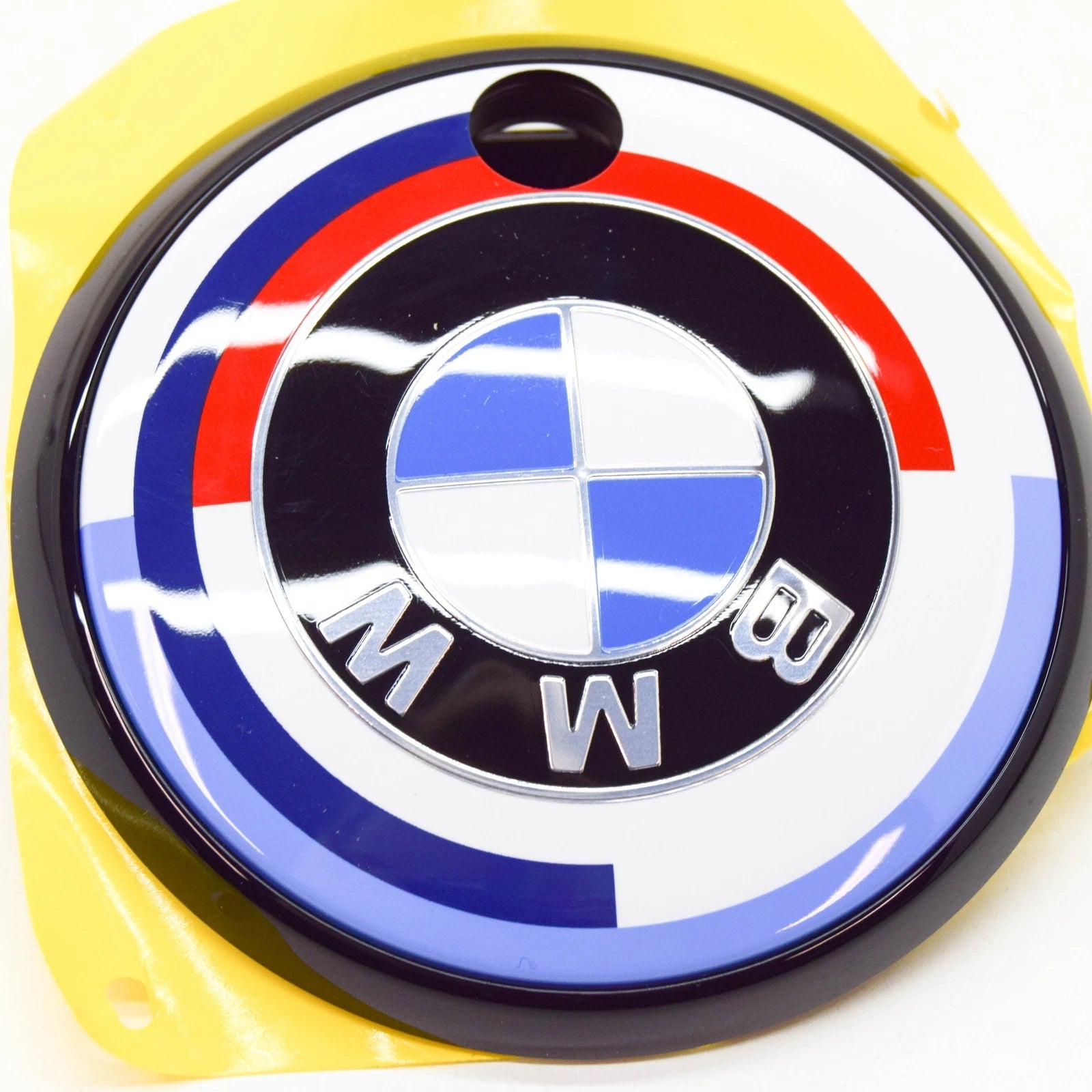 NEW BMW 4 COUPE G22 REAR TRUNK BOOTLID BADGE 51148087199 ORIGINAL