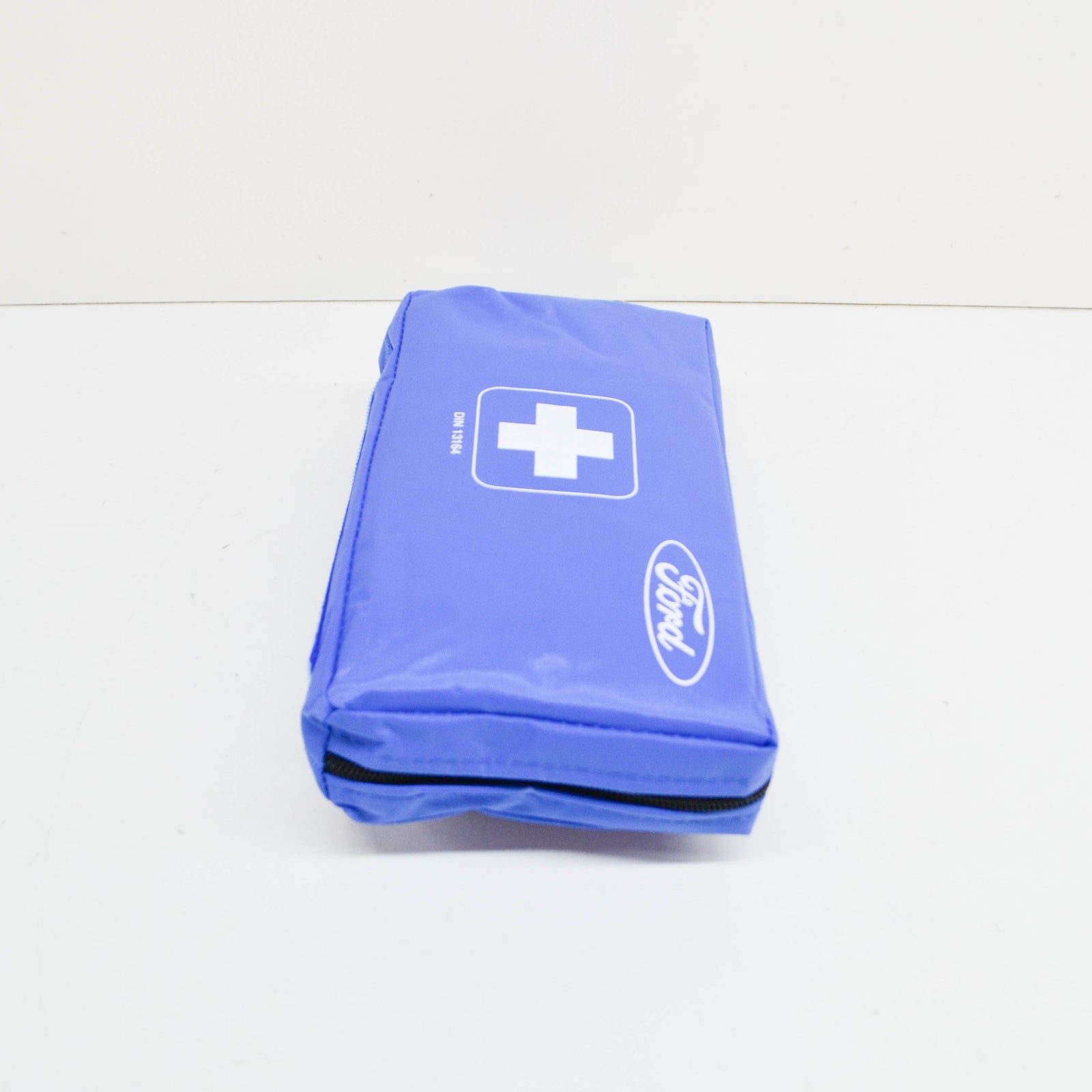 new ford ecosport mk2 bk first aid kit 2311396 ameu4j-19k541-ab original