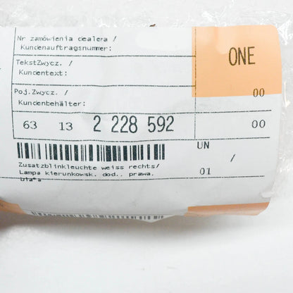 NEW BMW 3 E46 FRONT RIGHT WHITE TURN INDICATOR LAMP 63132228592 2228592 ORIGINAL
