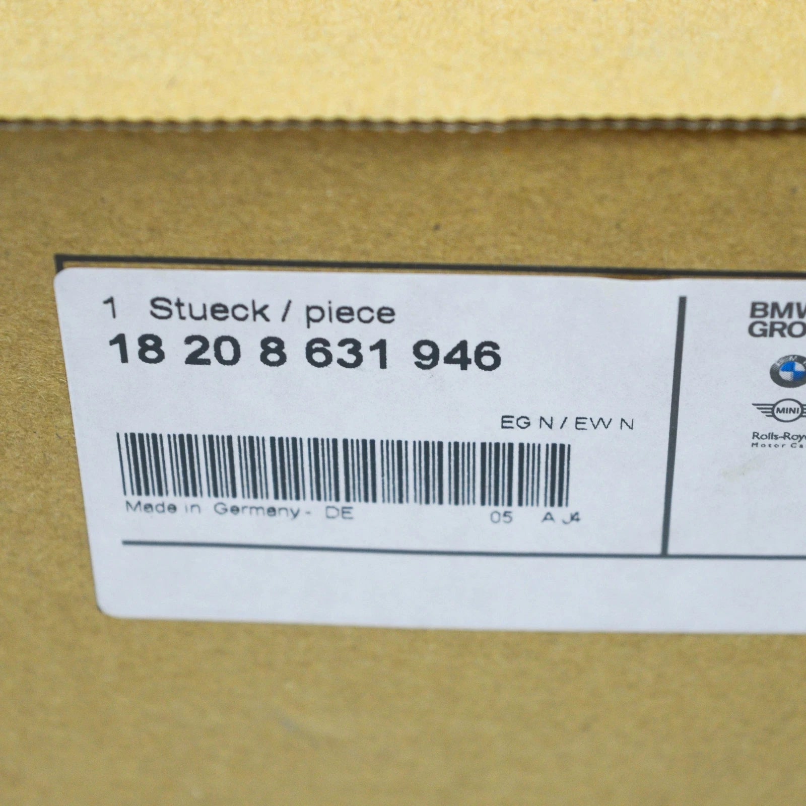 NEW BMW 1 F21 REAR EXHAUST TRANSMISSION HOLDER 18208631946 ORIGINAL